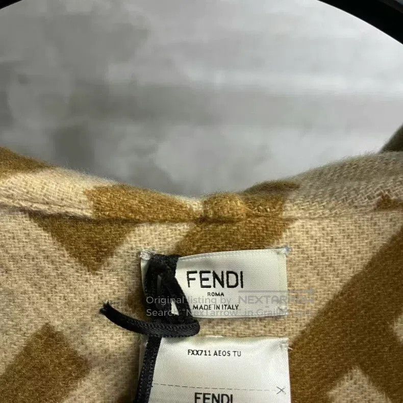 Fendi Fendi size 140*140cm Large Shawl Cashmere Wrap Size ONE SIZE - 2 Thumbnail