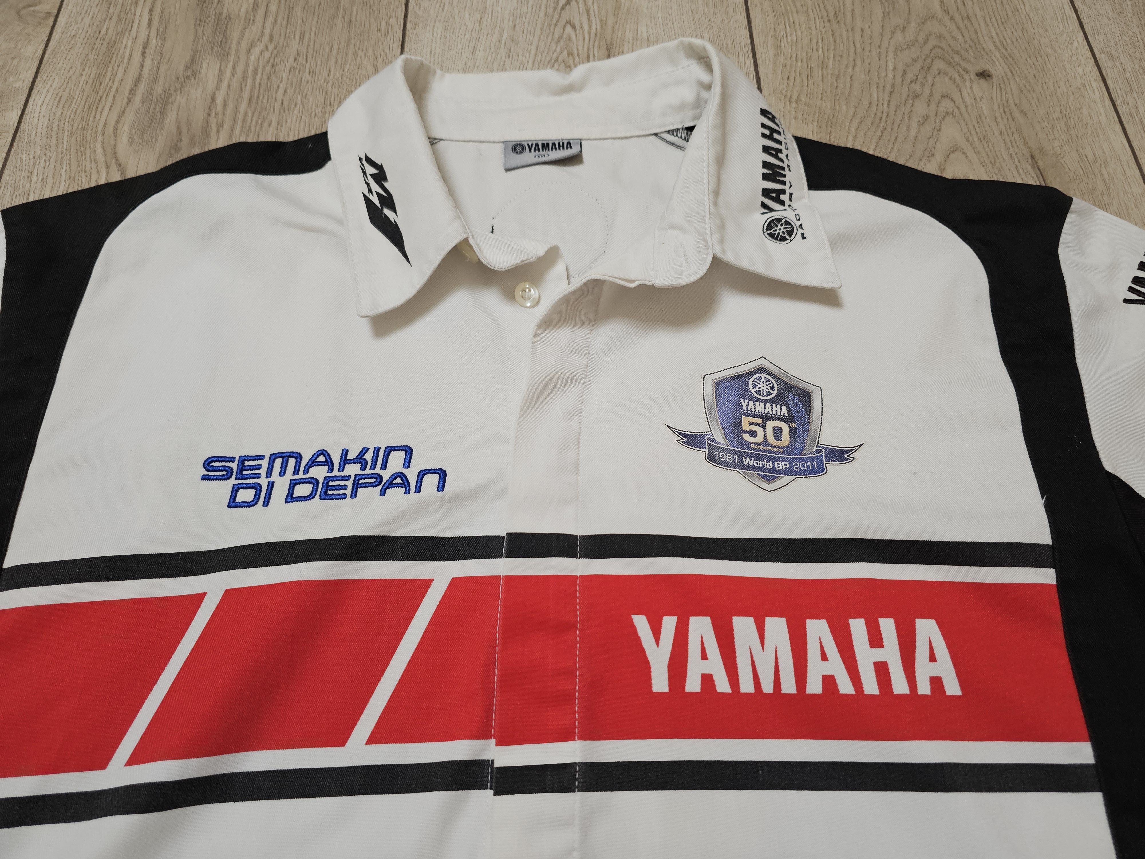 Formula 1 YAMAHA RACING SHIRT MOTOGP SHIRT SEMSKIN DI DEPAN BUTTON Size US XXL / EU 58 / 5 - 3 Thumbnail