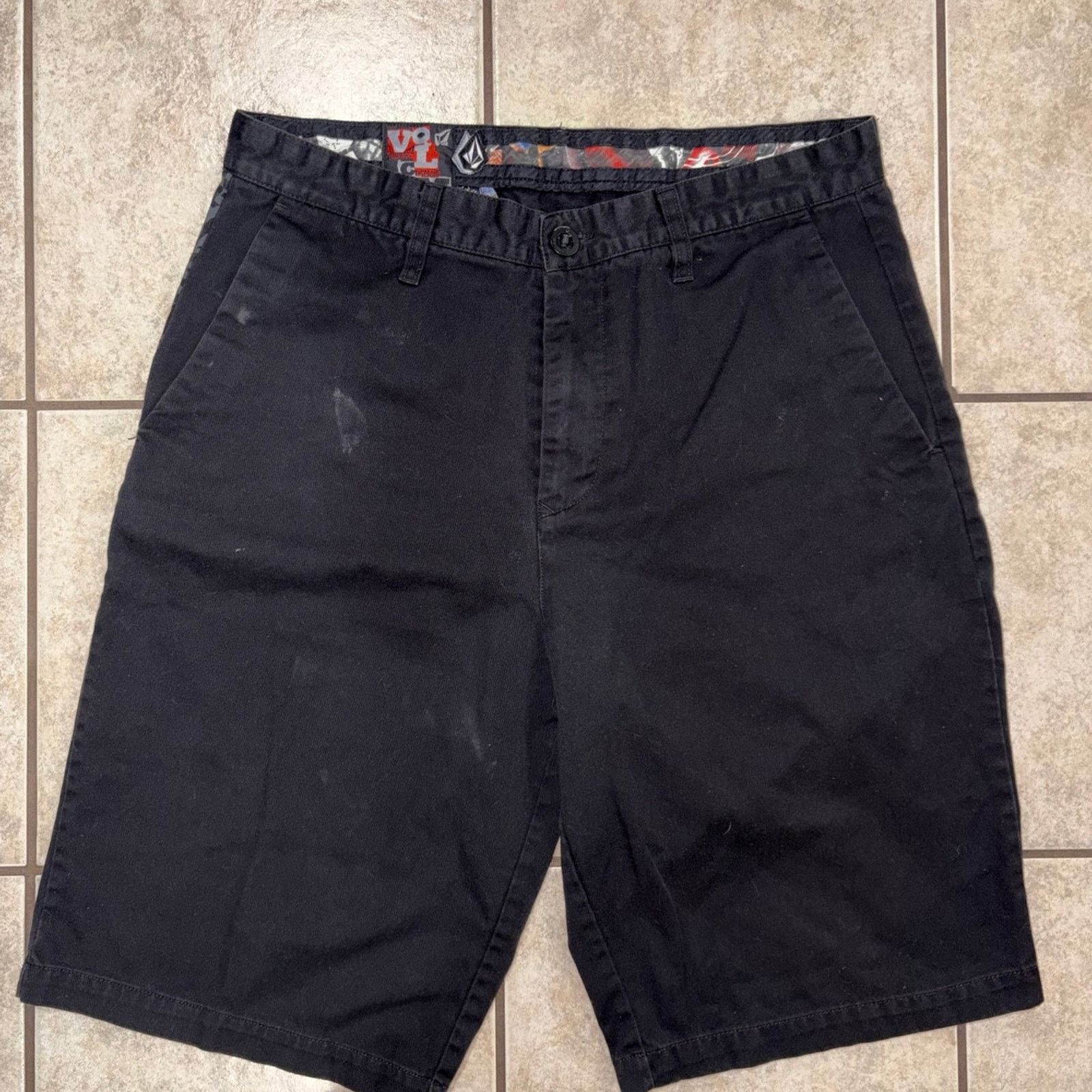 Volcom Volcom stone shorts Y2K black size 34 Size US 34 / EU 50 - 1 Thumbnail