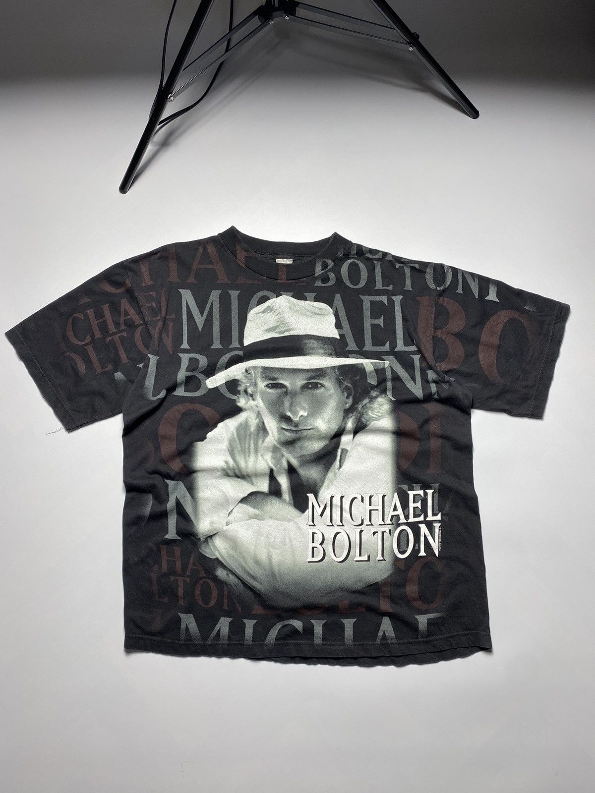 Band Tees × Vintage Vintage 1995 Michael Bolton all over print tour band t-shirt Size US XL / EU 56 / 4 - 1 Thumbnail