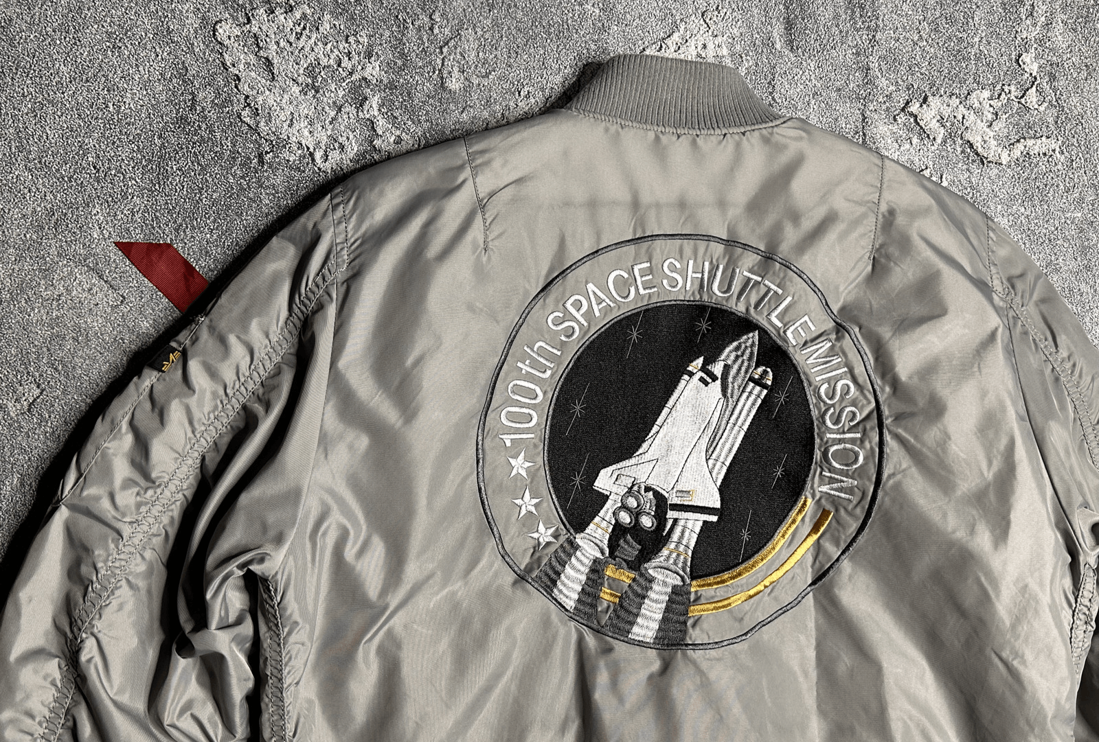 Alpha Industries Alpha Industries flyer's man intermediate ma-1 M Size US M / EU 48-50 / 2 - 9 Thumbnail