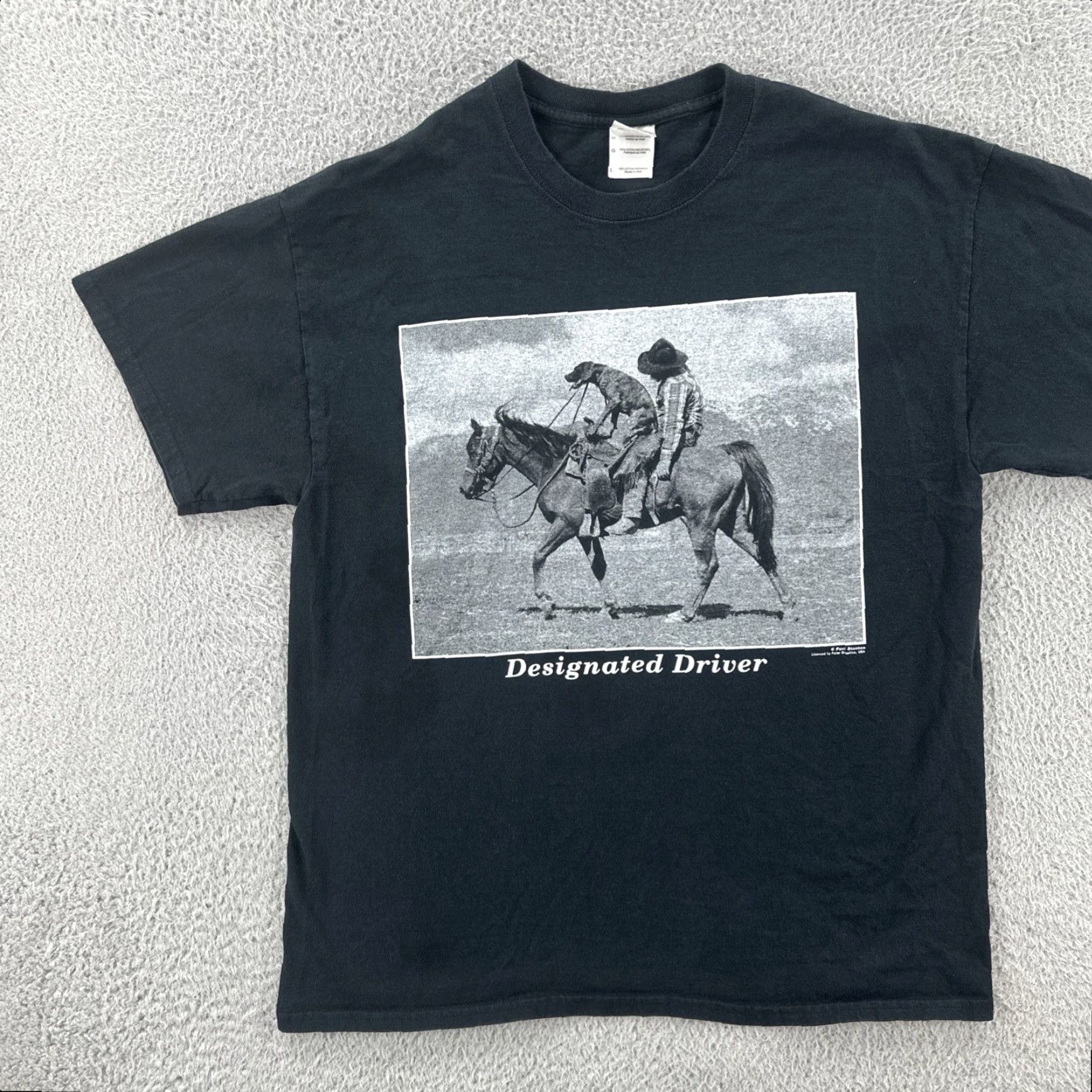 Gildan VINTAGE Gildan Mens Large Black T Shirt Designated Driver Drunk Cowboys Dog Tee Size US L / EU 52-54 / 3 - 3 Thumbnail
