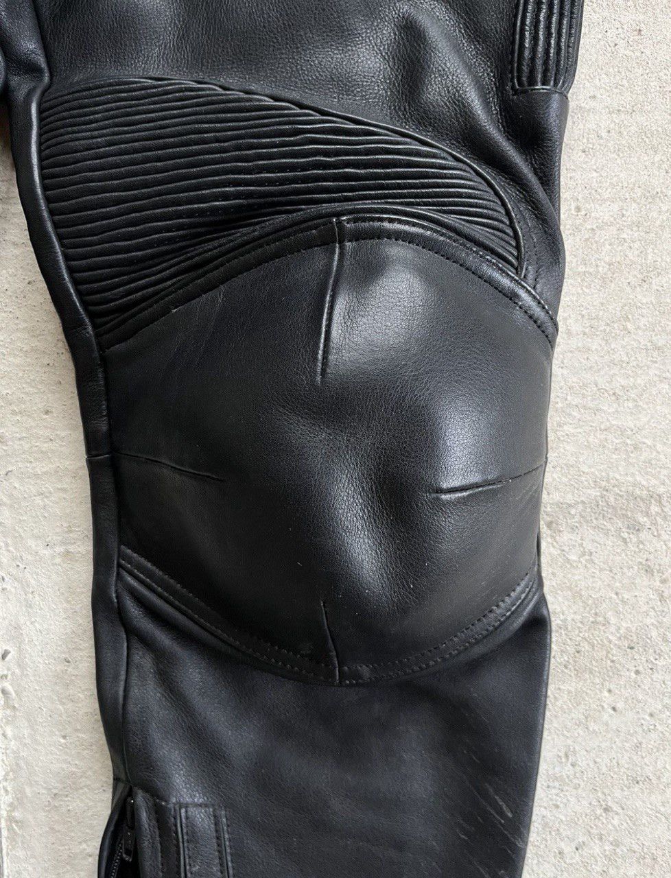 Genuine Leather IXS Motorcycle Sportswear Leather Moto Protection Pants Size 31" - 4 Thumbnail