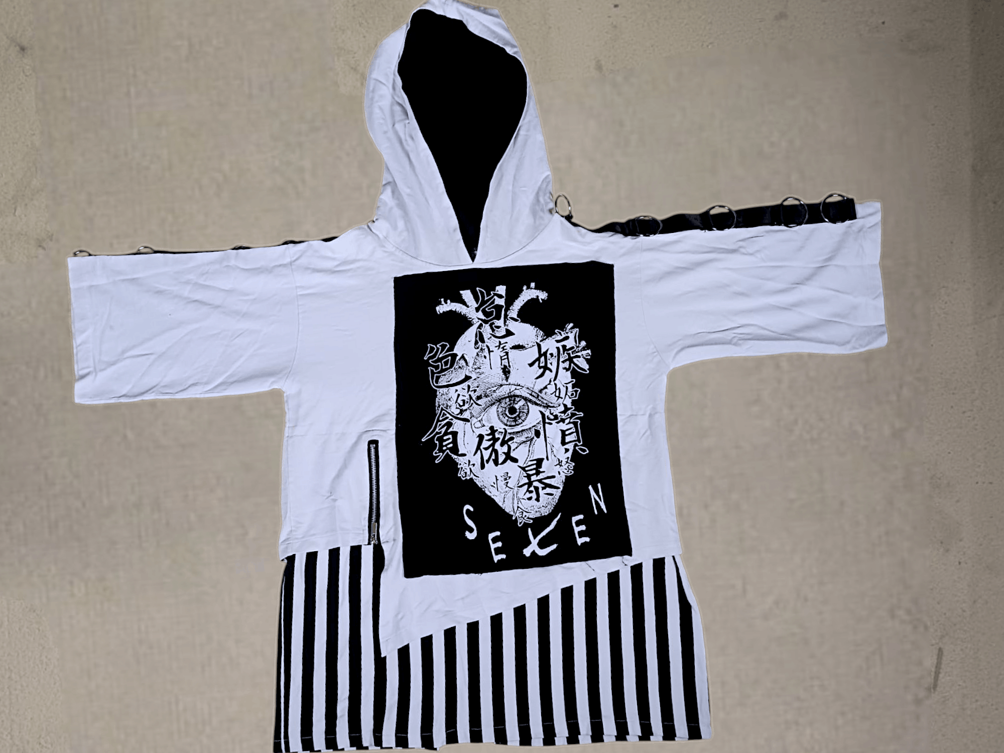 Japanese Brand Harajuku Seven Eye Heart Stripes Double Layer hoodie Size US XXL / EU 58 / 5 - 11 Thumbnail