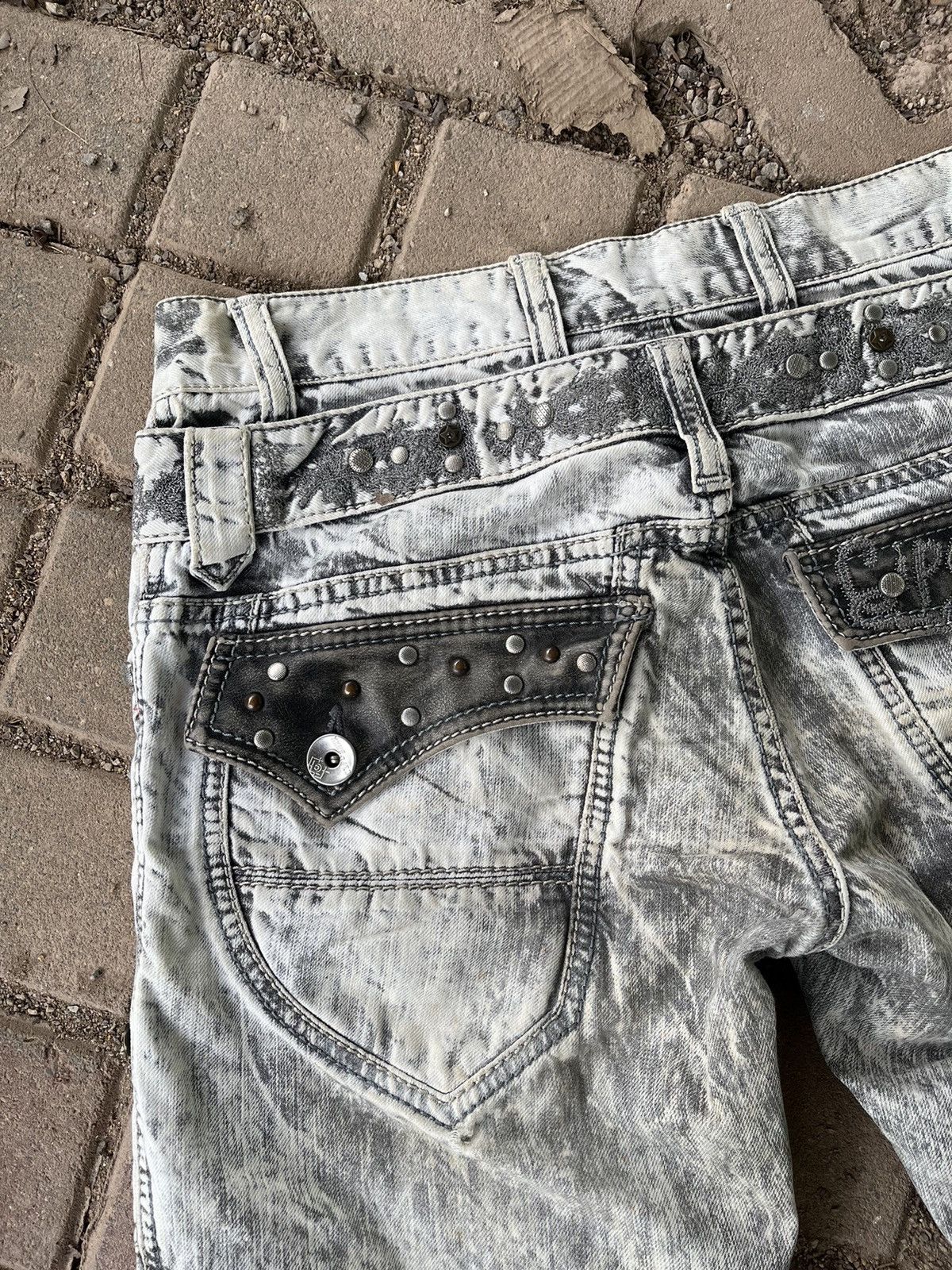 If Six Was Nine × Japanese Brand × Vintage Vintage Washed Studded Hysteric Inspired Denim Size US 31 - 20 Thumbnail