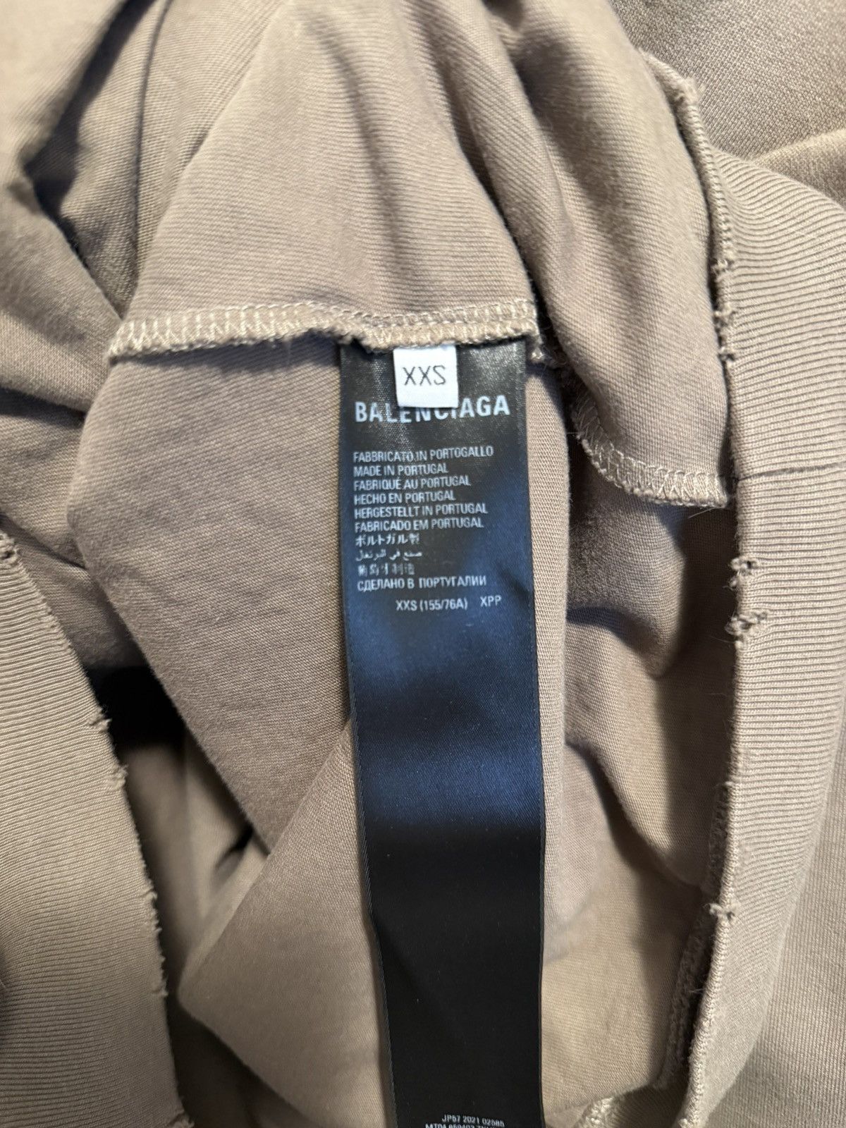 Balenciaga Balenciaga Caps Destroyed Taupe Hoodie Size US XXS / EU 40 - 7 Thumbnail