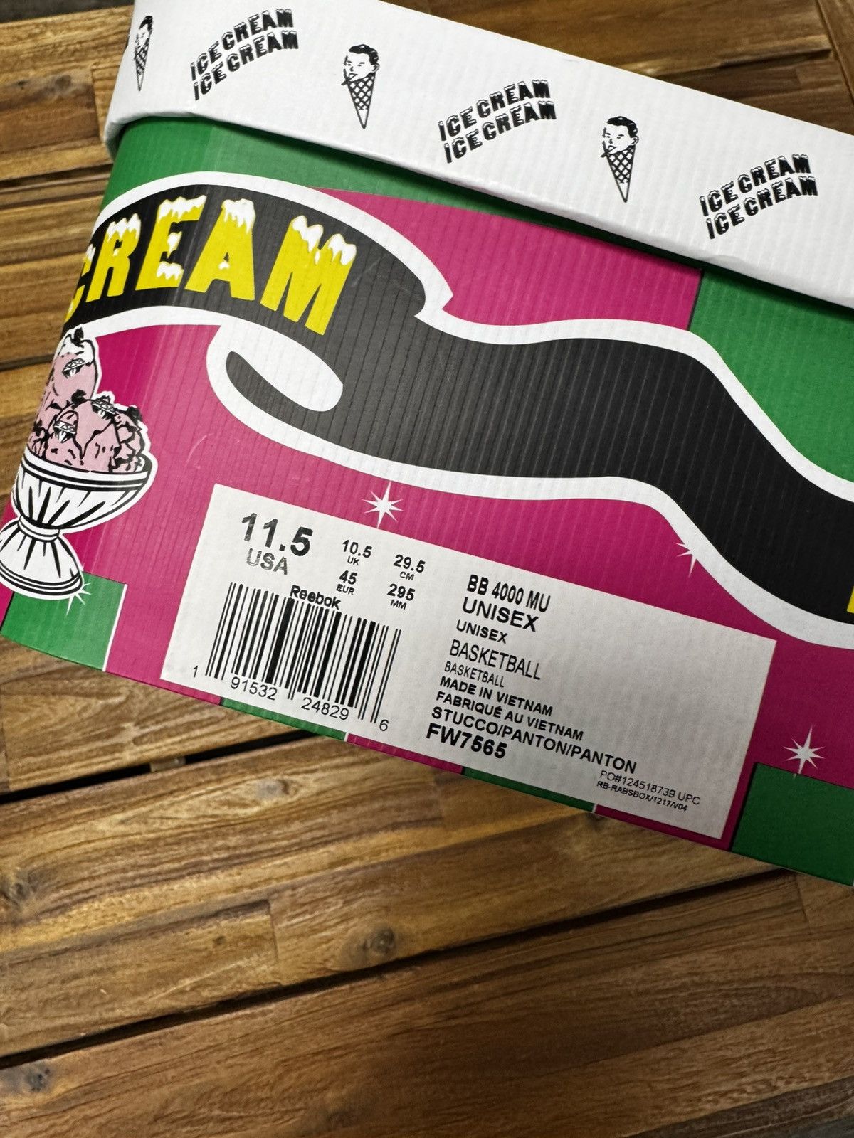 Icecream × Reebok BBC Ice Cream x Reebok BB 4000 Diamonds & Dollars OG All Size US 11.5 / EU 44-45 - 13 Thumbnail