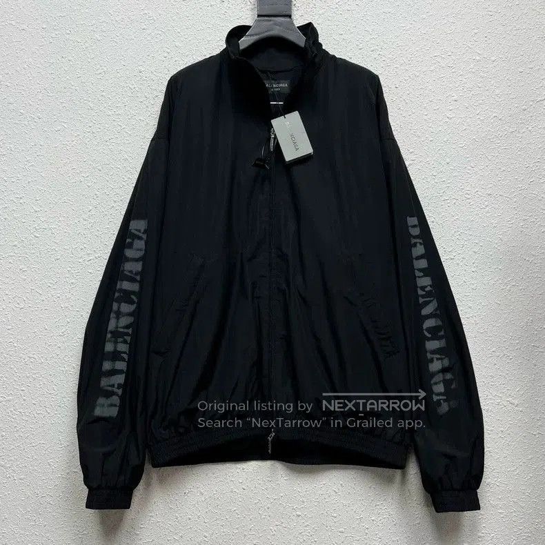 Balenciaga Balenciaga Logo Zip High-Neck Jacket. Size US S / EU 44-46 / 1 - 1 Thumbnail