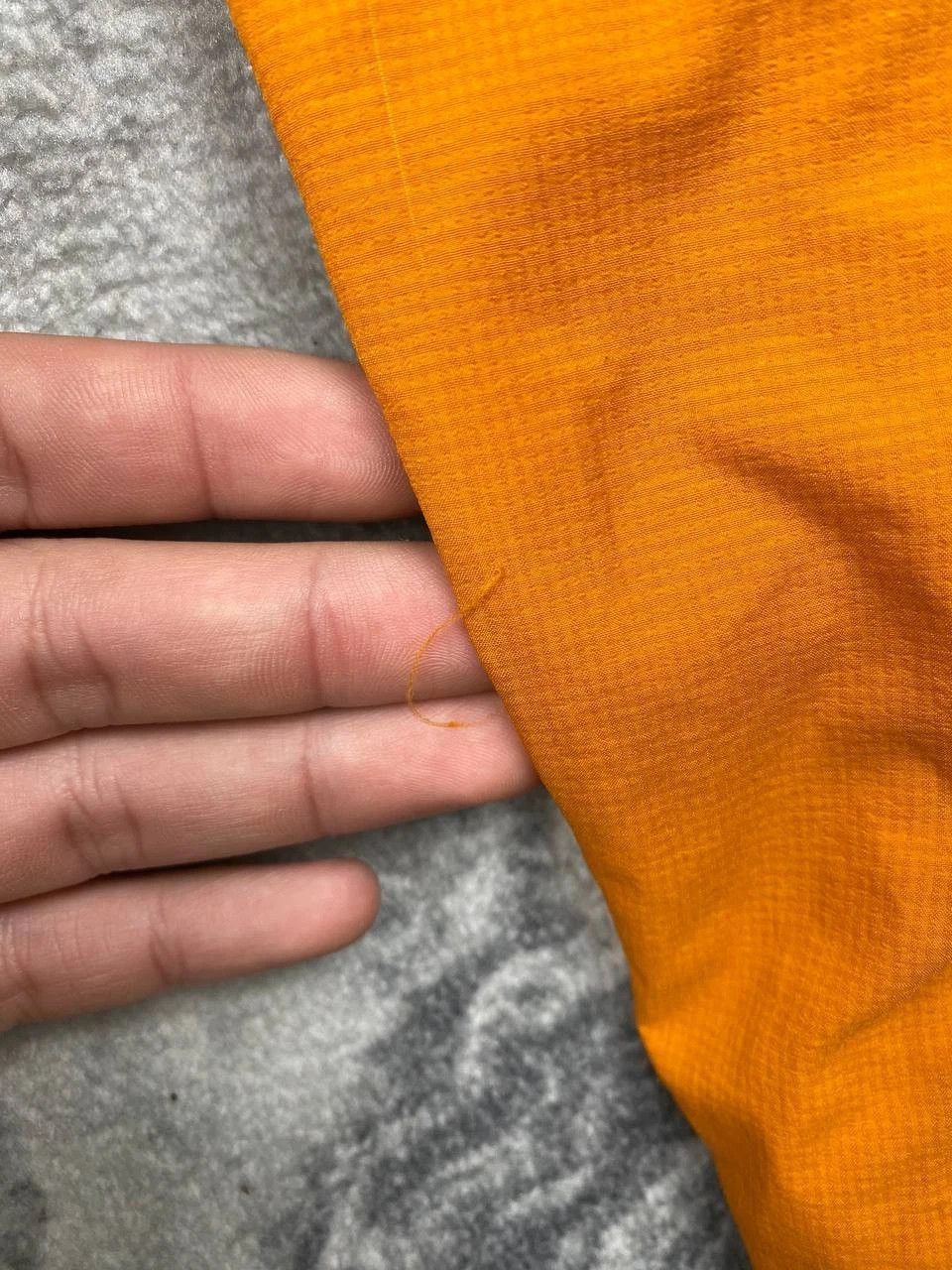 Arc'teryx Arcteryx LT Atom Down Jacket Men Size M Orange Size US M / EU 48-50 / 2 - 14 Thumbnail