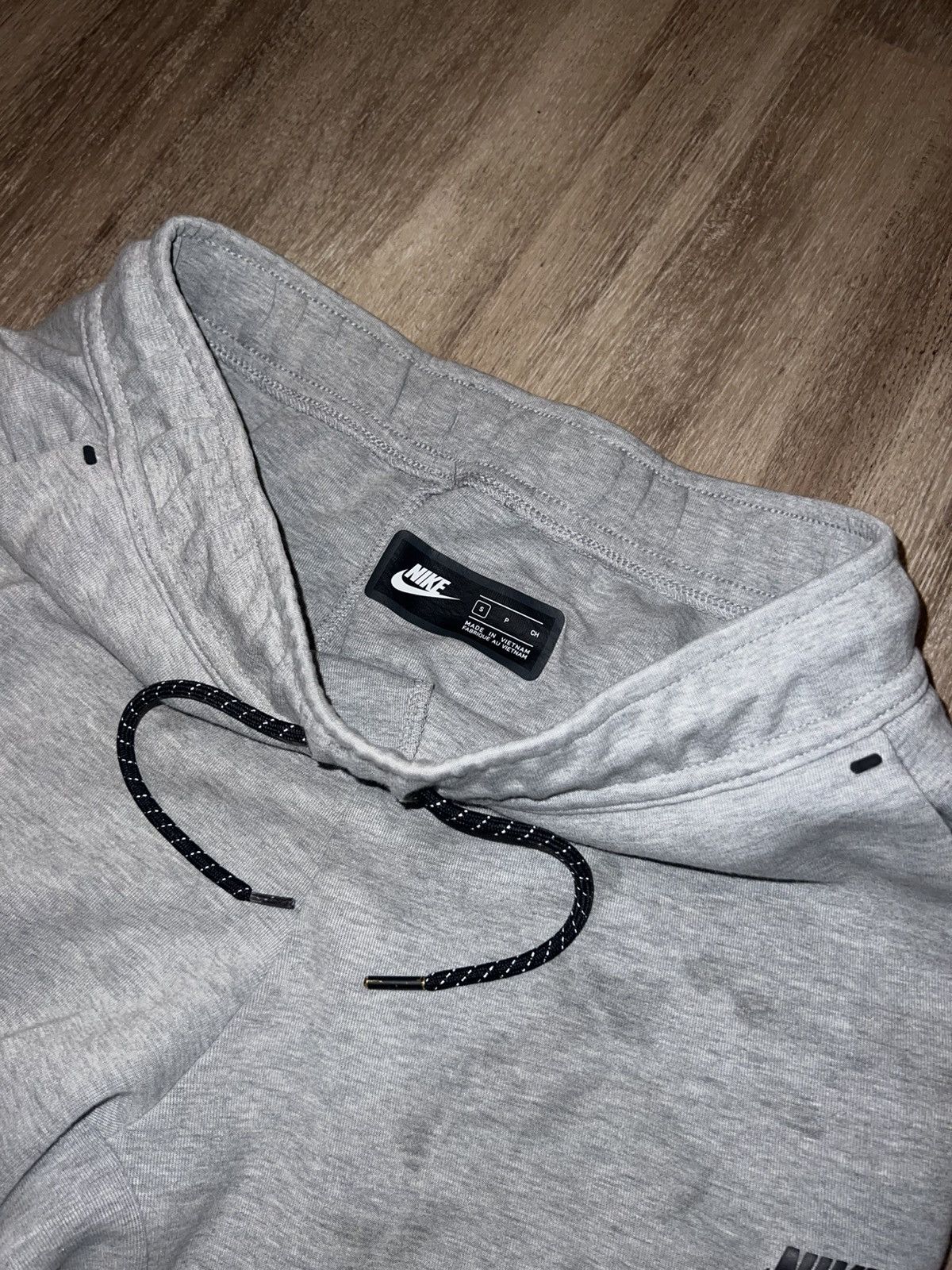 Nike Nike Tech Sweatpants Size US 29 - 3 Thumbnail