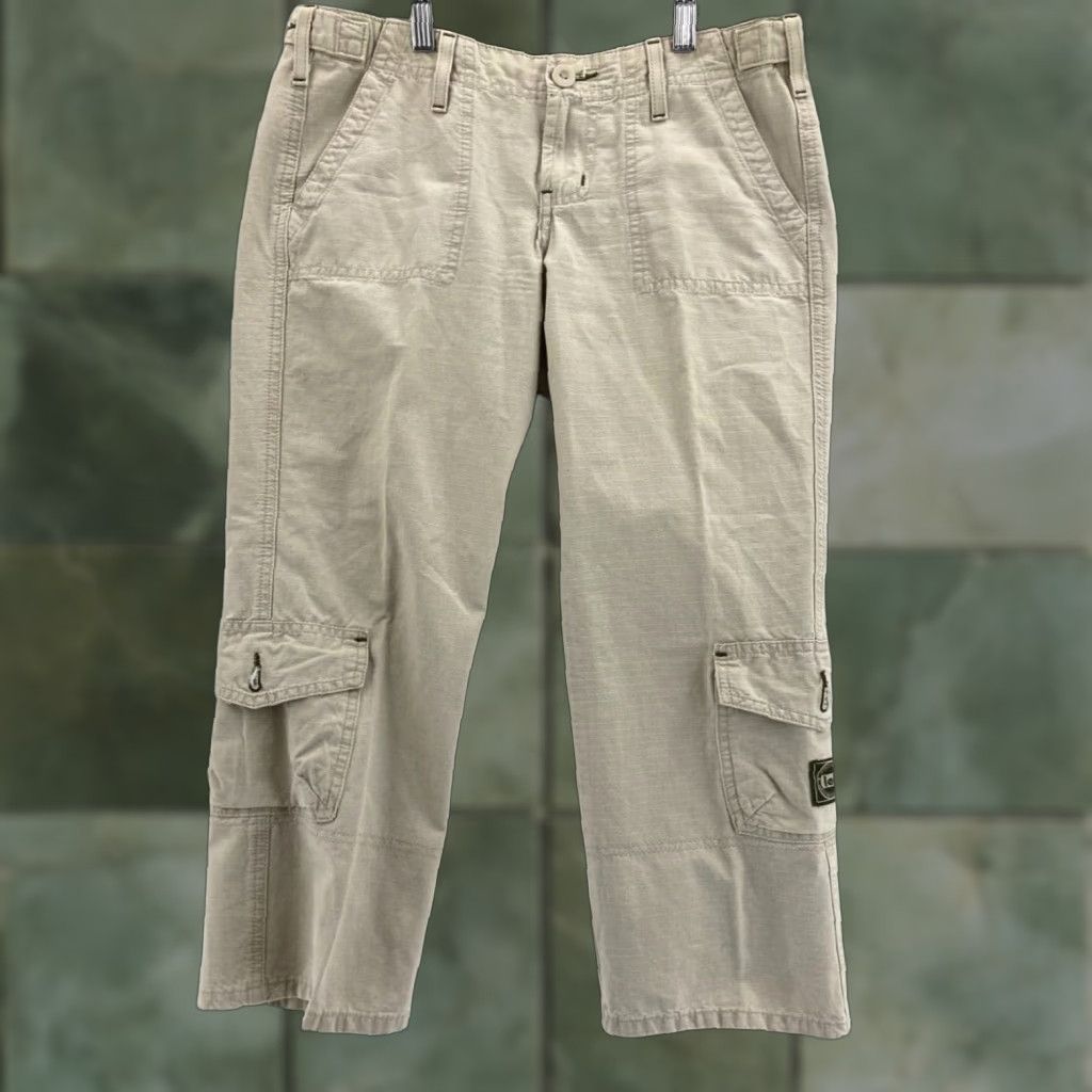 Vintage LEI Capri Pants Womens Cropped Low Waist Beige 100% Cotton Straight Leg 21in Inseam Pants Womens Size 25" / US 0 / IT 36 - 1 Thumbnail