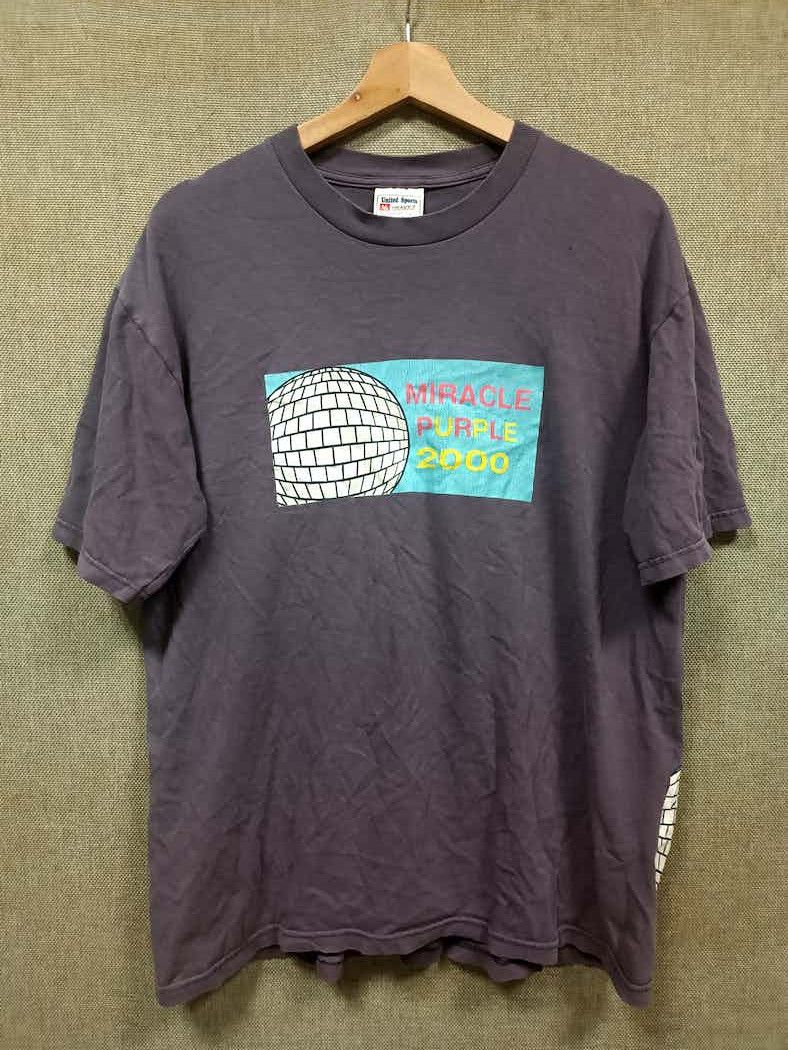 Purple vintage t shirt miracle purple 2000 made in usa Size US L / EU 52-54 / 3 - 1 Thumbnail