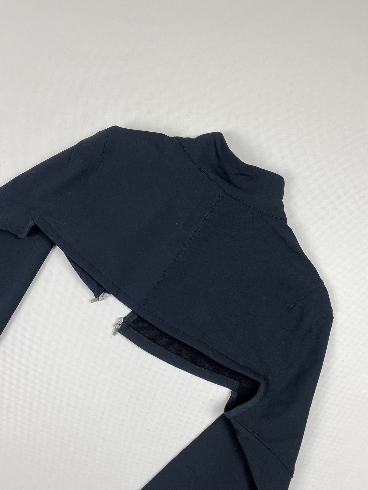 Nike Nike ACG ladies avant-garde transformer jacket / sleeves Size L / US 10 / IT 46 - 19 Thumbnail