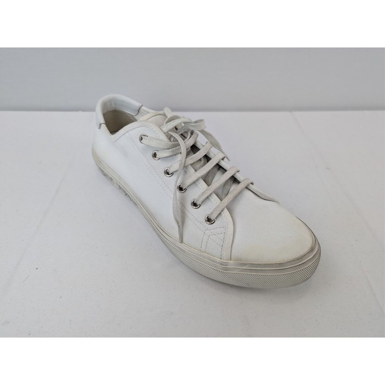 o1rshd1 Malibu Low-Top Sneakers in Blanc Optic
