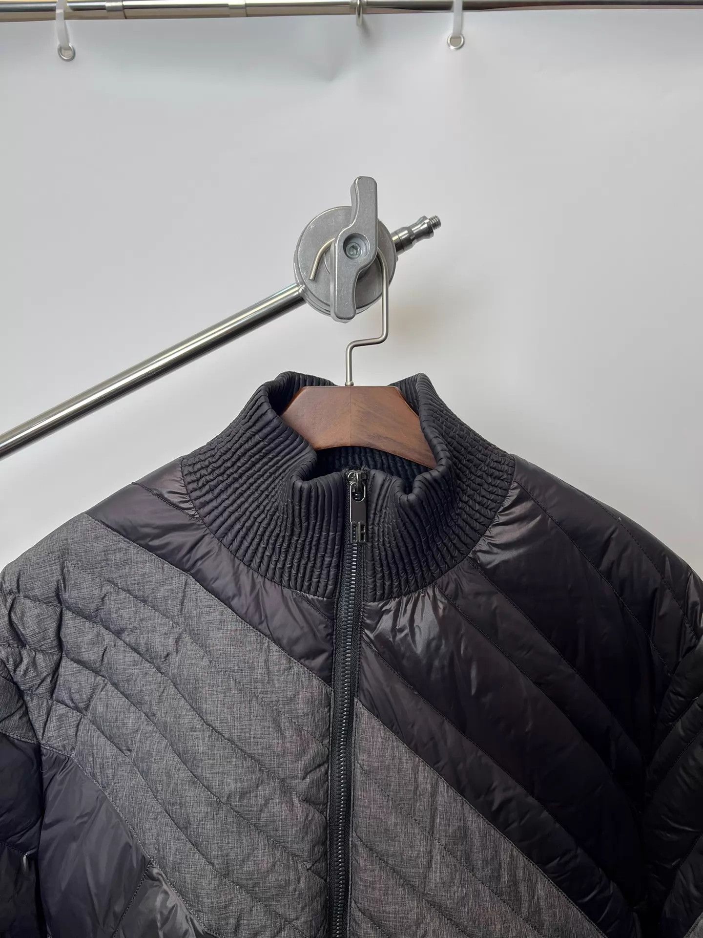 Dirk Bikkembergs Dirk Bikkembergs Panelled Diagonal Ribbed Down Jacket Size US L / EU 52-54 / 3 - 3 Thumbnail