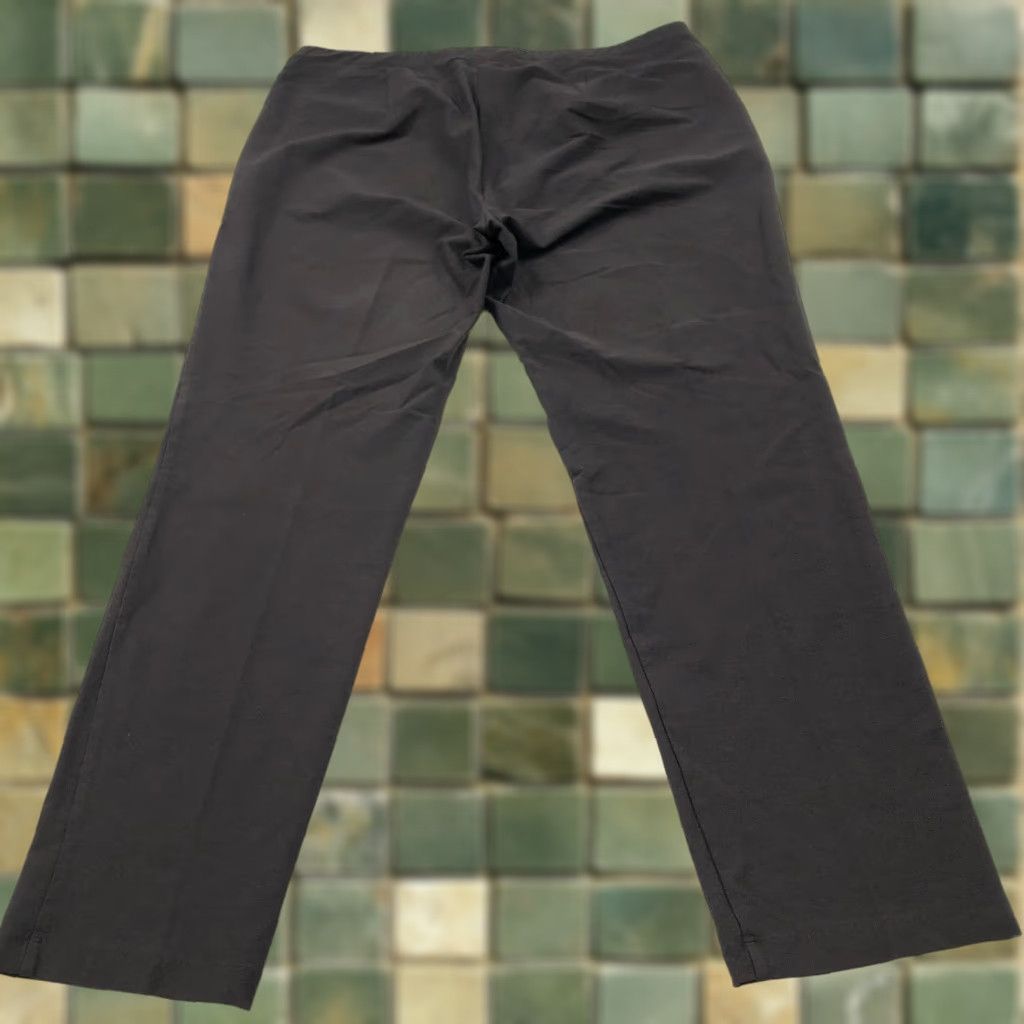 Eileen Fisher Eileen Fisher Crepe Pull On Medium Gray Pants Mid Rise Viscose Nylon Lycra 32W 26L 26 Inseam Regular Front Flat Pockets Women's Pants Shirt? Size 32" / US 10 / IT 46 - 1 Thumbnail