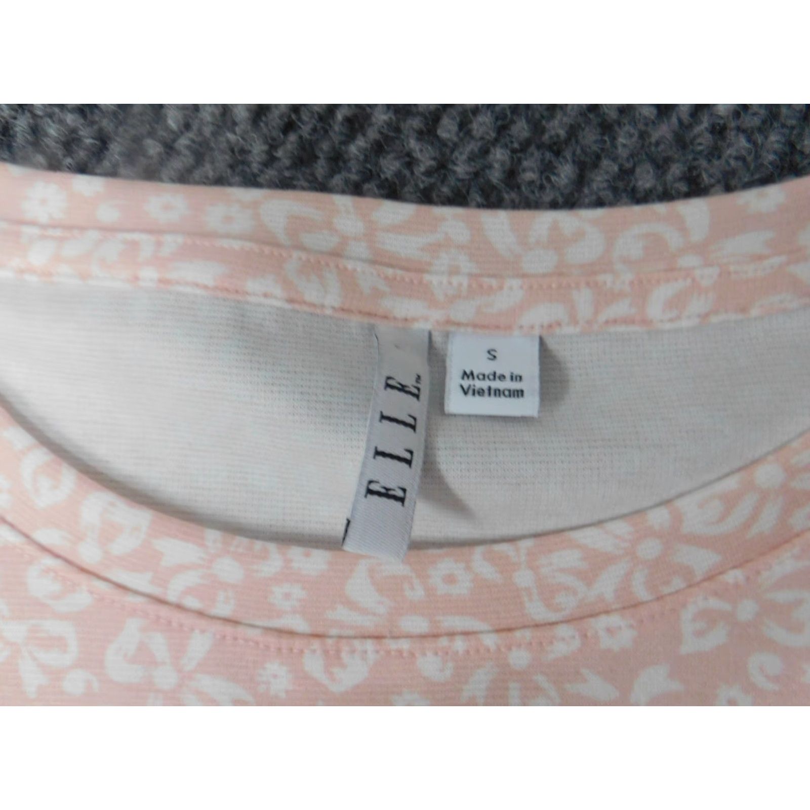 Vintage ELLE Womens Blouse S Pink Floral Raglan Short Sleeve Knit Polyester Crew Neck Pullover Stretch Vintage No Size S / US 4 / IT 40 - 4 Thumbnail