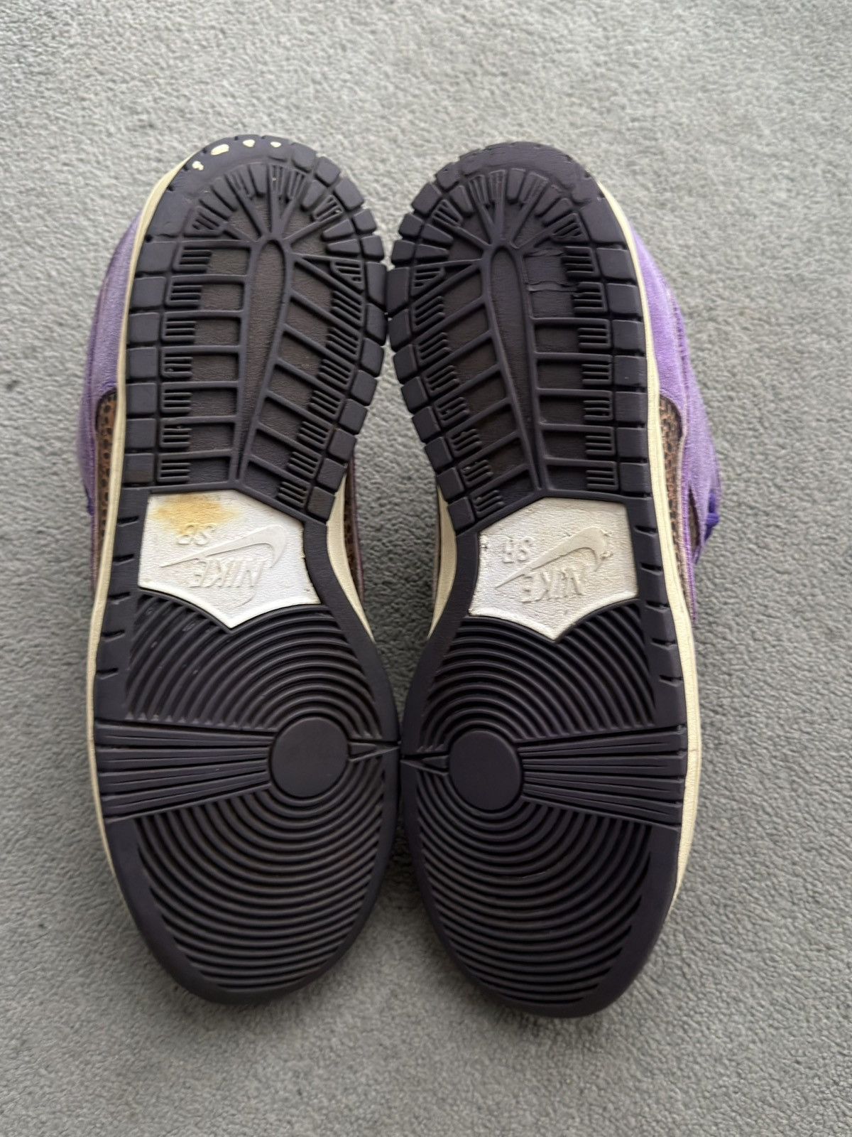 Nike SB Nike SB Dunk Low Purple Safari Vintage Release 2010 Size US 11 / EU 44 - 9 Thumbnail