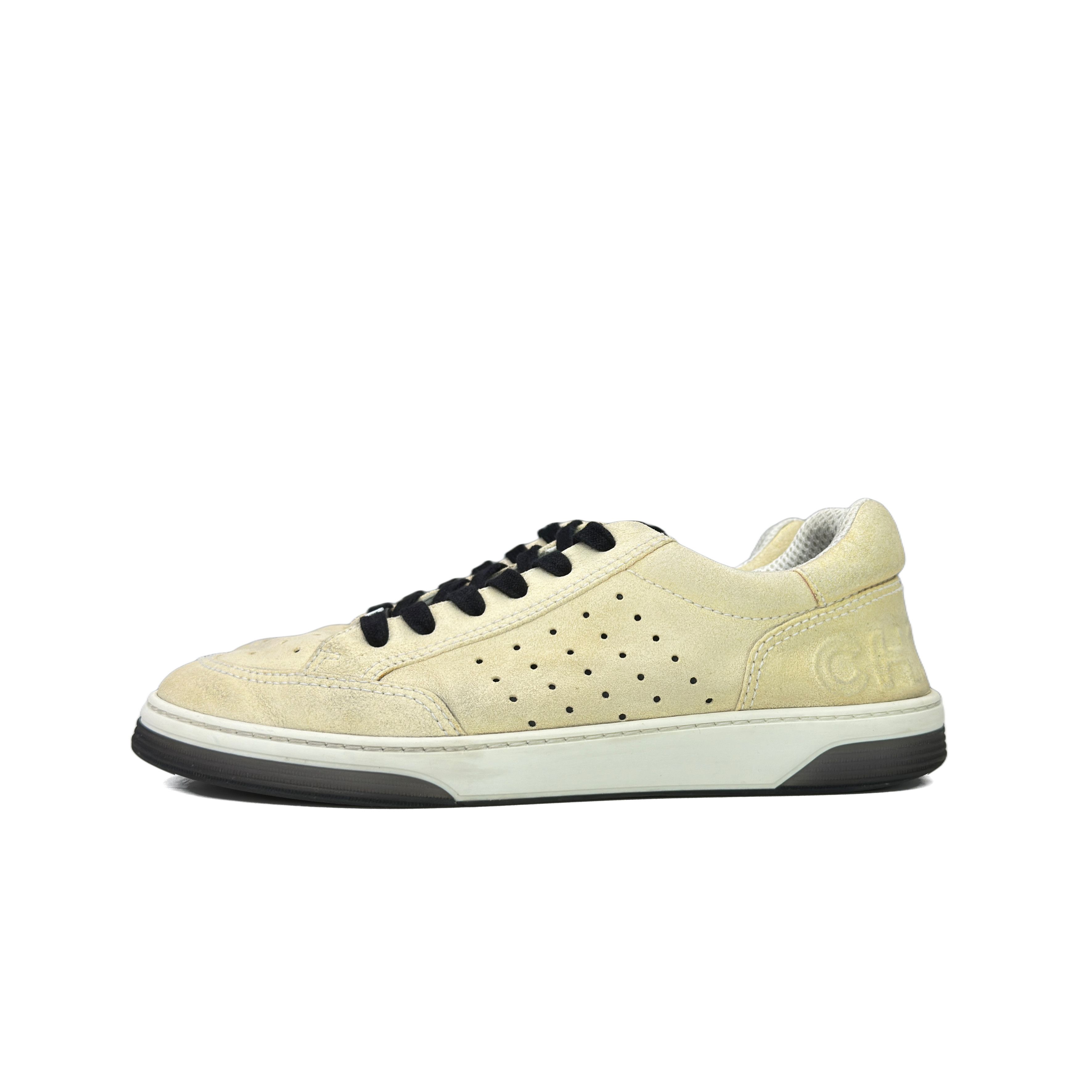 Chanel Chanel Suede Low-Top Sneakers Size 41 Size US 11 / IT 41 - 1 Thumbnail