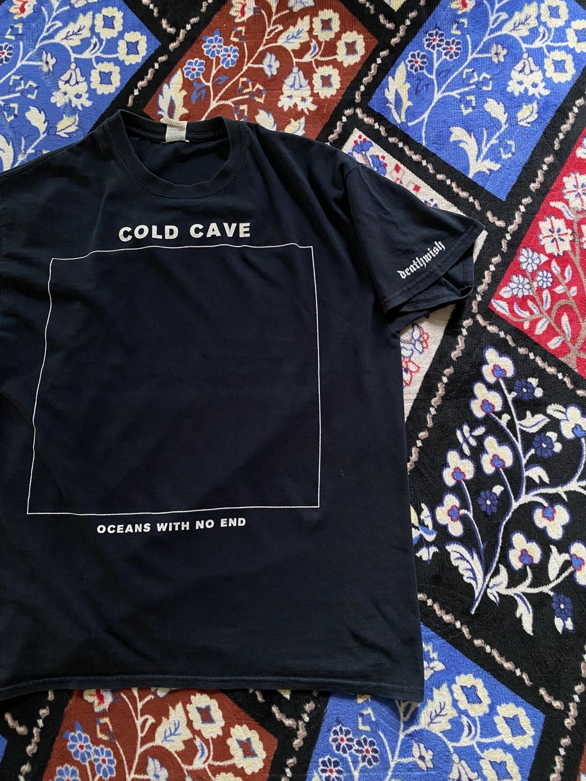 Band Tees Cold Cave Oceans With No End Album Tshirt Size US L / EU 52-54 / 3 - 3 Thumbnail