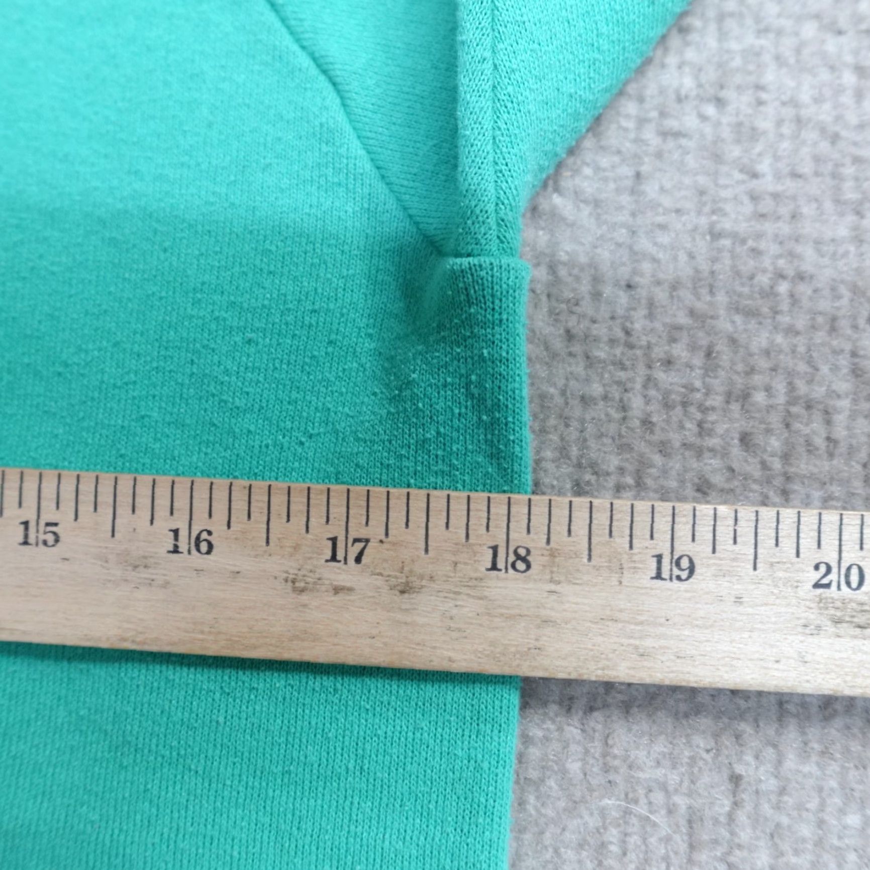 Vintage VINTAGE San Diego Sweatshirt Shirt Men S Blue Green Teal Raglan Walking Fish USA Style Pullover Knit Cotton Polyester Size US S / EU 44-46 / 1 - 6 Thumbnail
