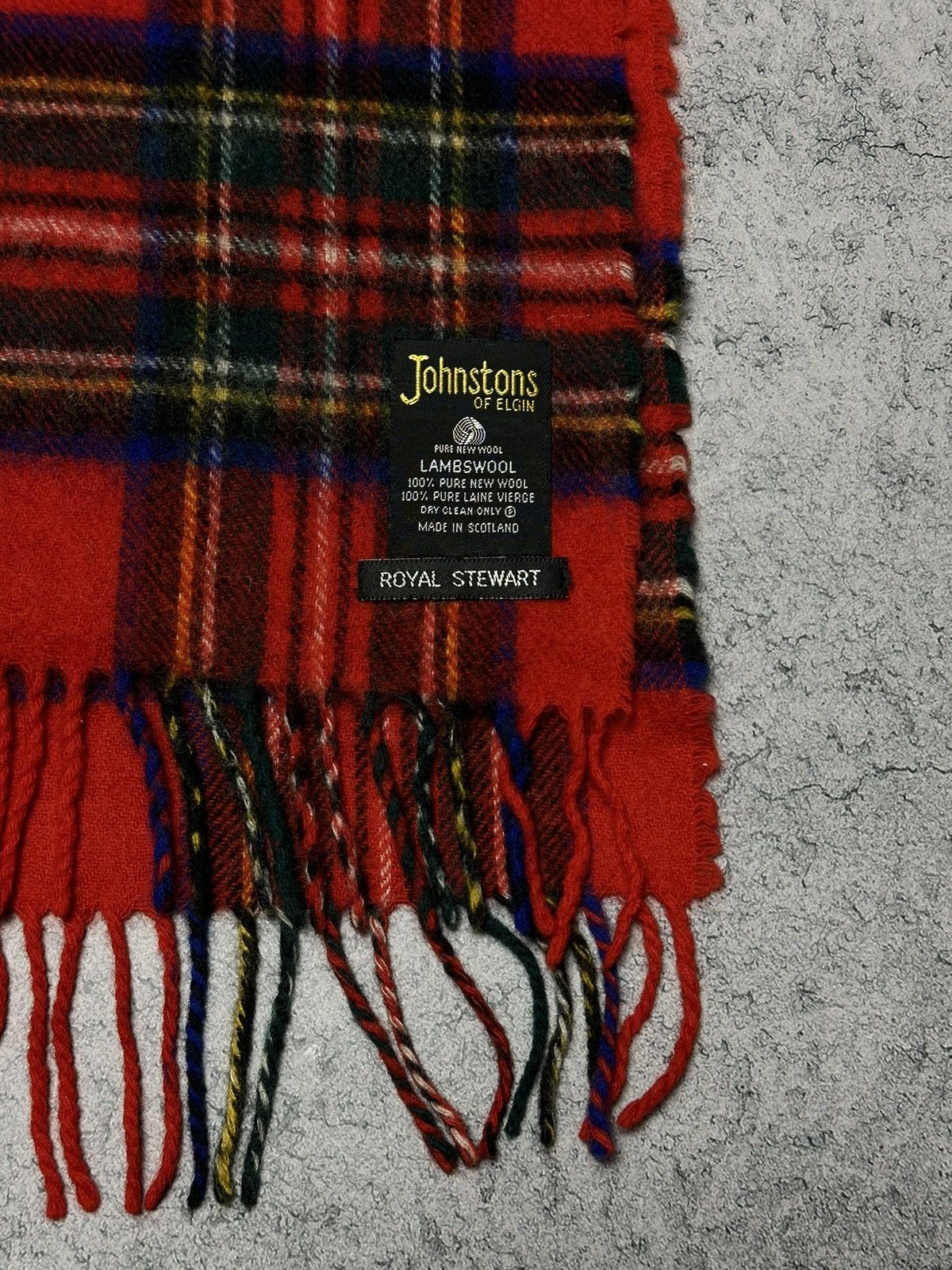 Johnstons Of Elgin × Vintage Johnstons Of Elgin Lambswool Scotland Scarf Muffler Size ONE SIZE - 4 Thumbnail