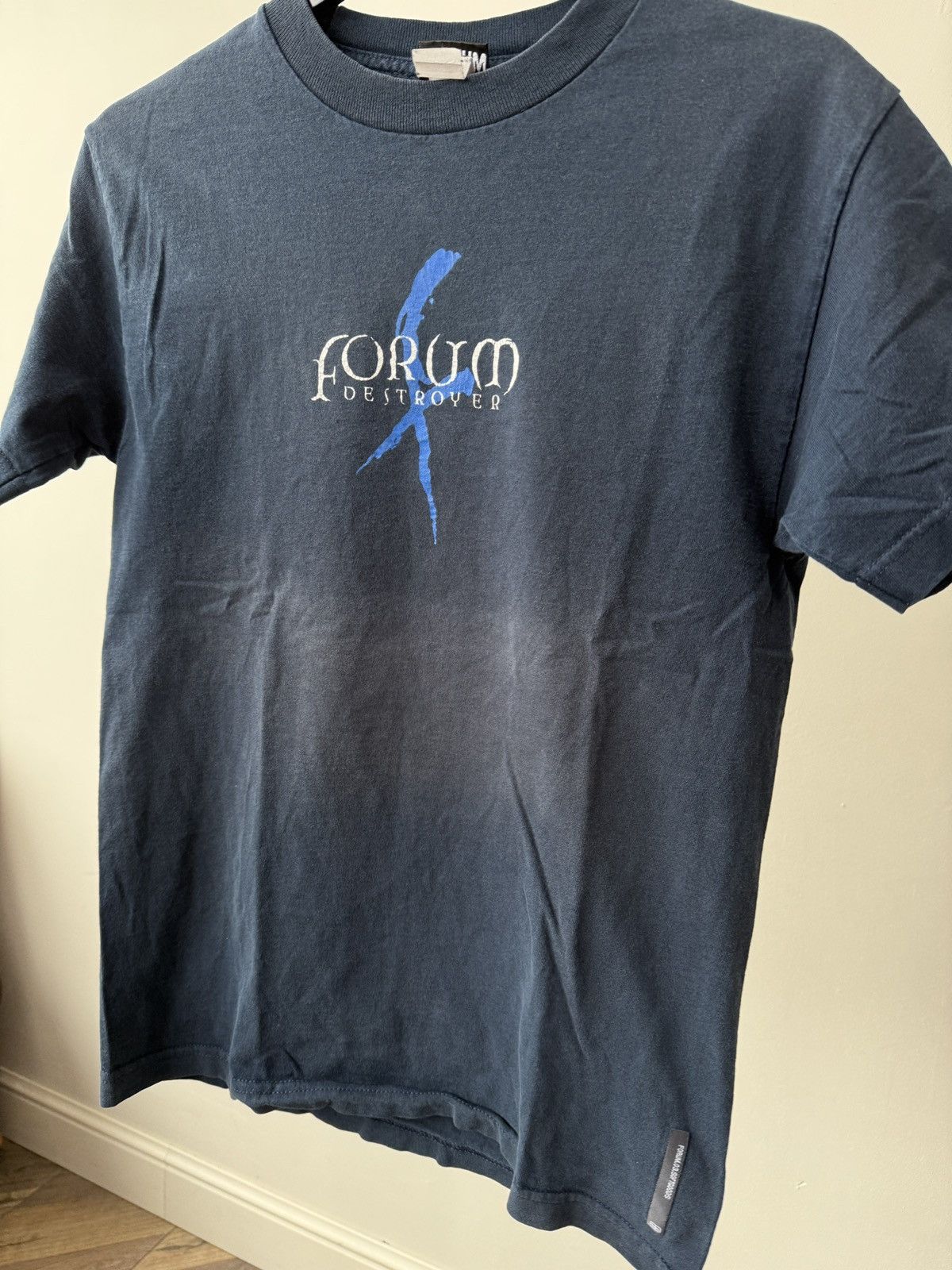 Other Vintage 90s forum snowboards foursquare destroyer t shirt Size US S / EU 44-46 / 1 - 8 Thumbnail
