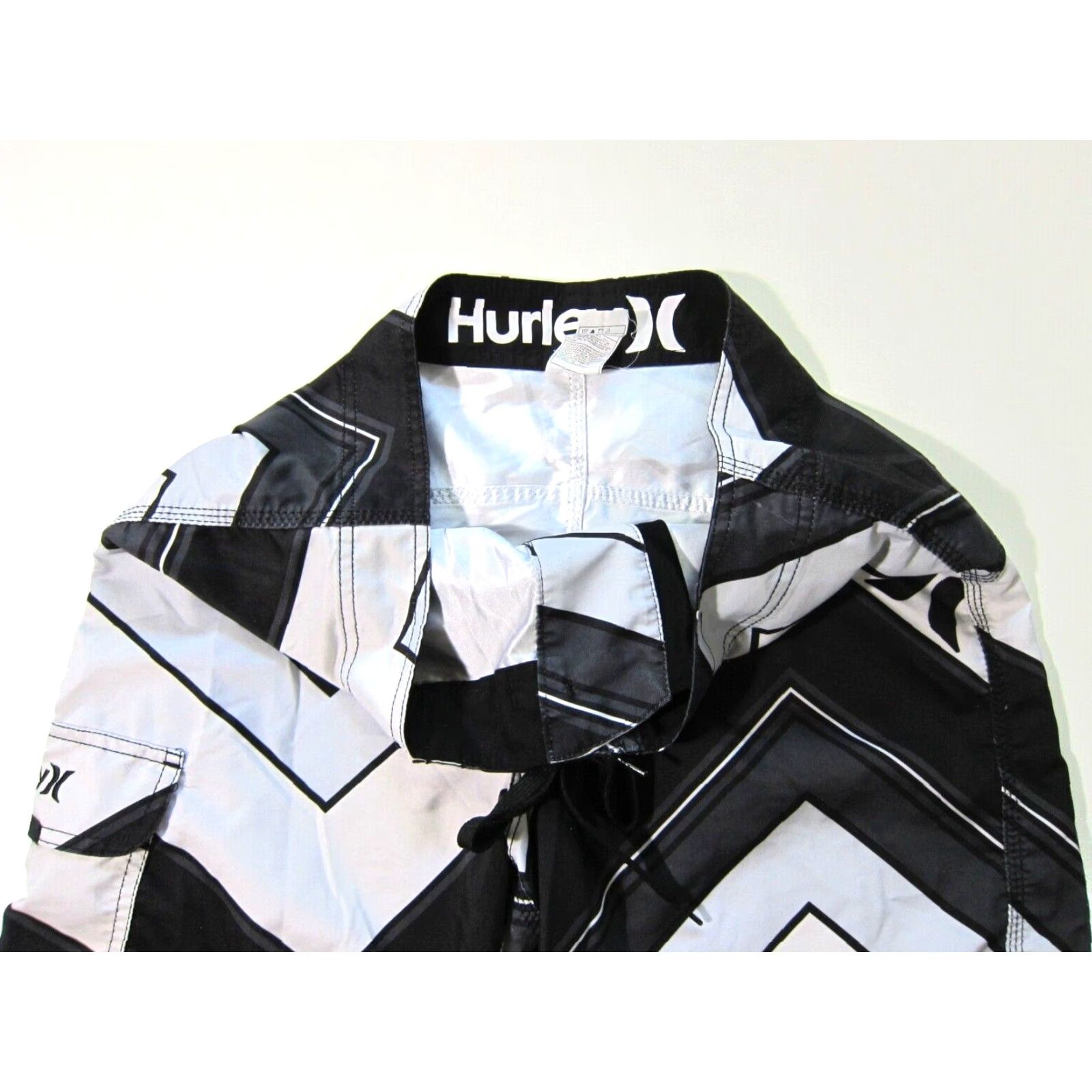 Hurley Hurley Surf Board Shorts Men Size 30 Chevron Grey Black White Beach Swim Size US 30 / EU 46 - 4 Thumbnail