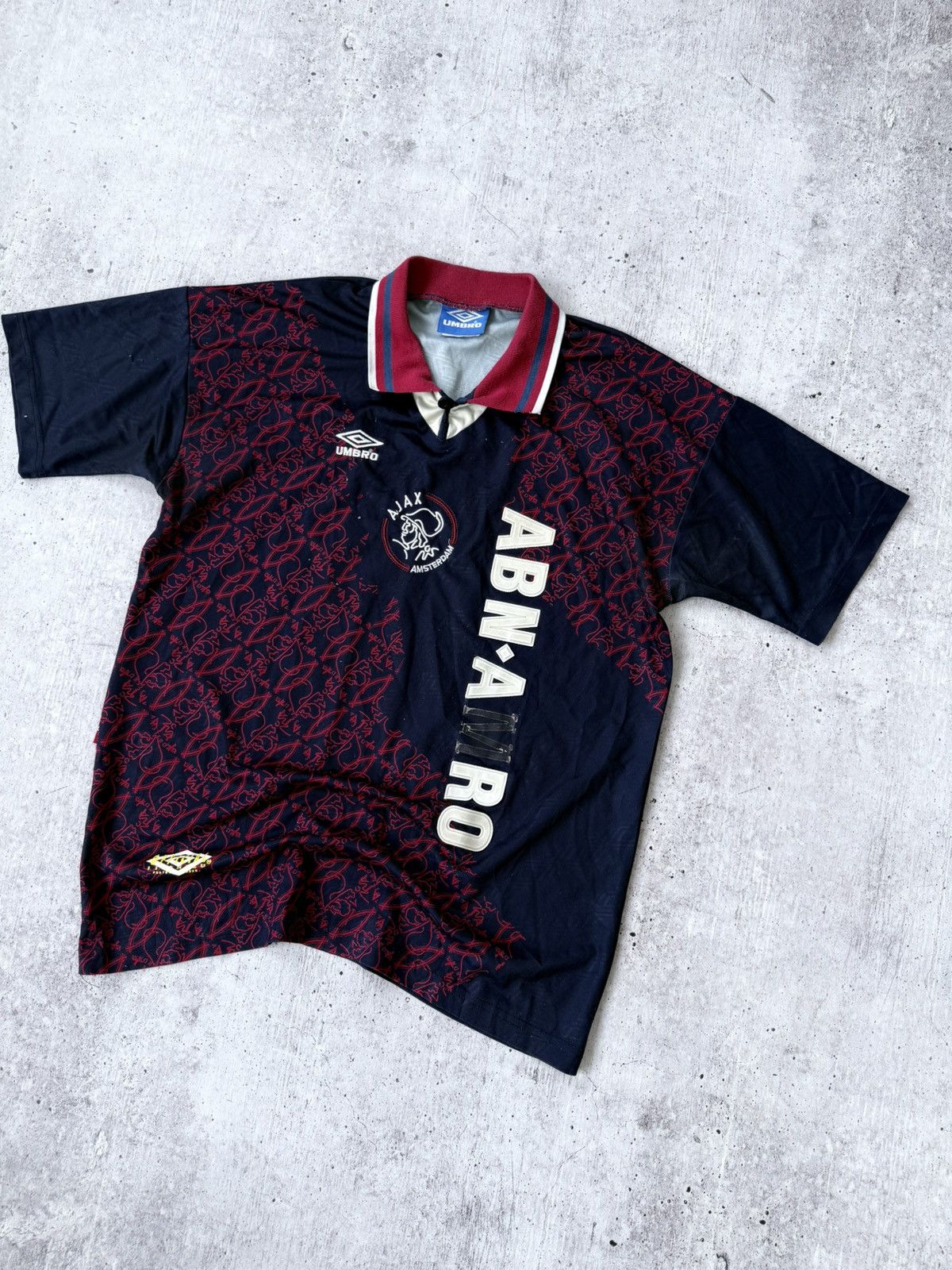 Umbro × Vintage Umbro Ajax Amsterdam 1994/1996 Away Jersey Size US L / EU 52-54 / 3 - 2 Thumbnail
