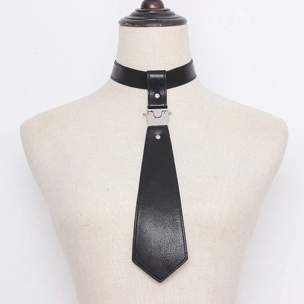 Japanese Brand × Leather Fashion faux leather tie aesthetic Size ONE SIZE - 1 Thumbnail