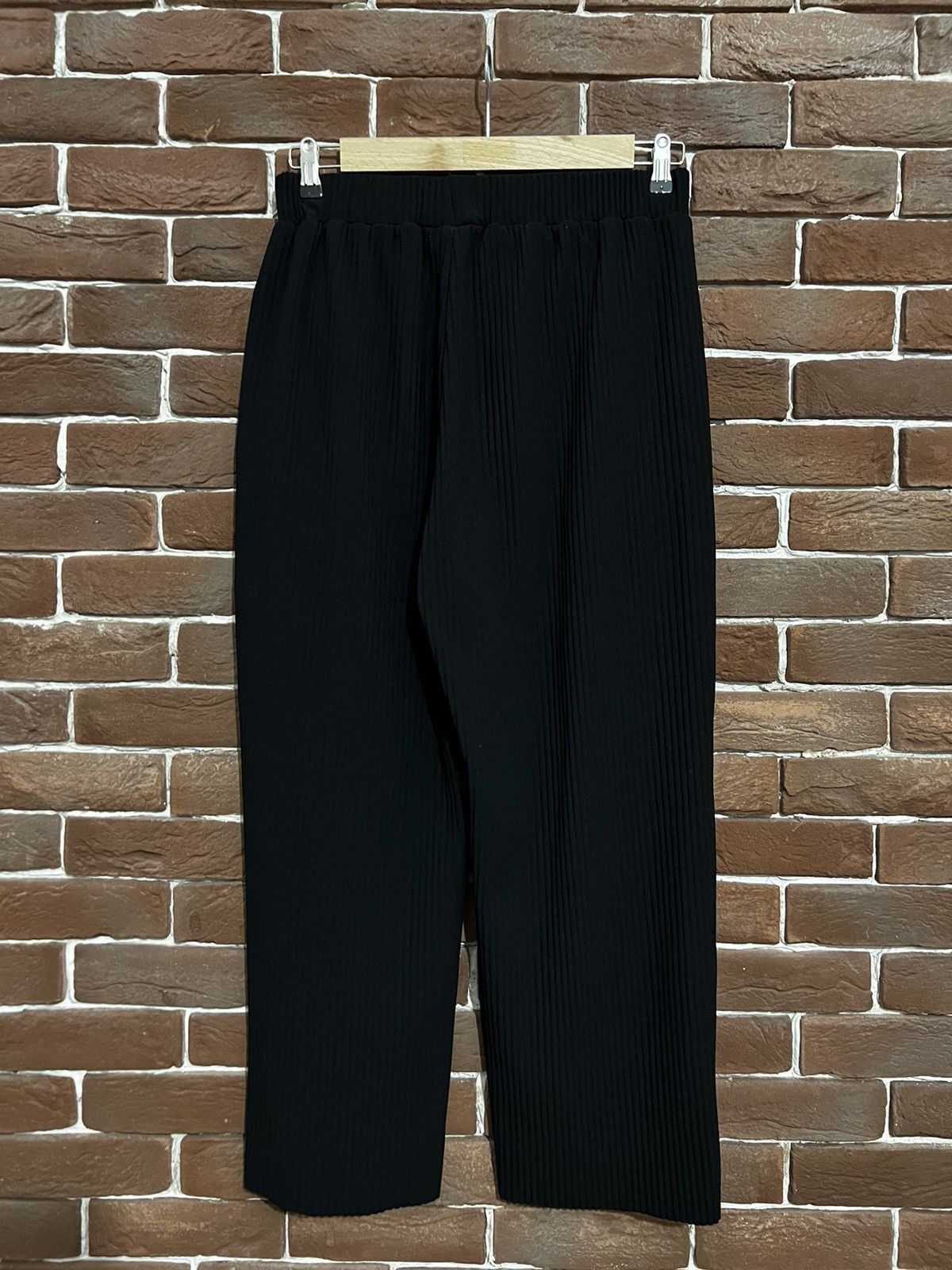 Japanese Brand Rare Vintage Y2k Casual Black Light Pant Issey Miyake Vibe Size US 34 / EU 50 - 2 Thumbnail