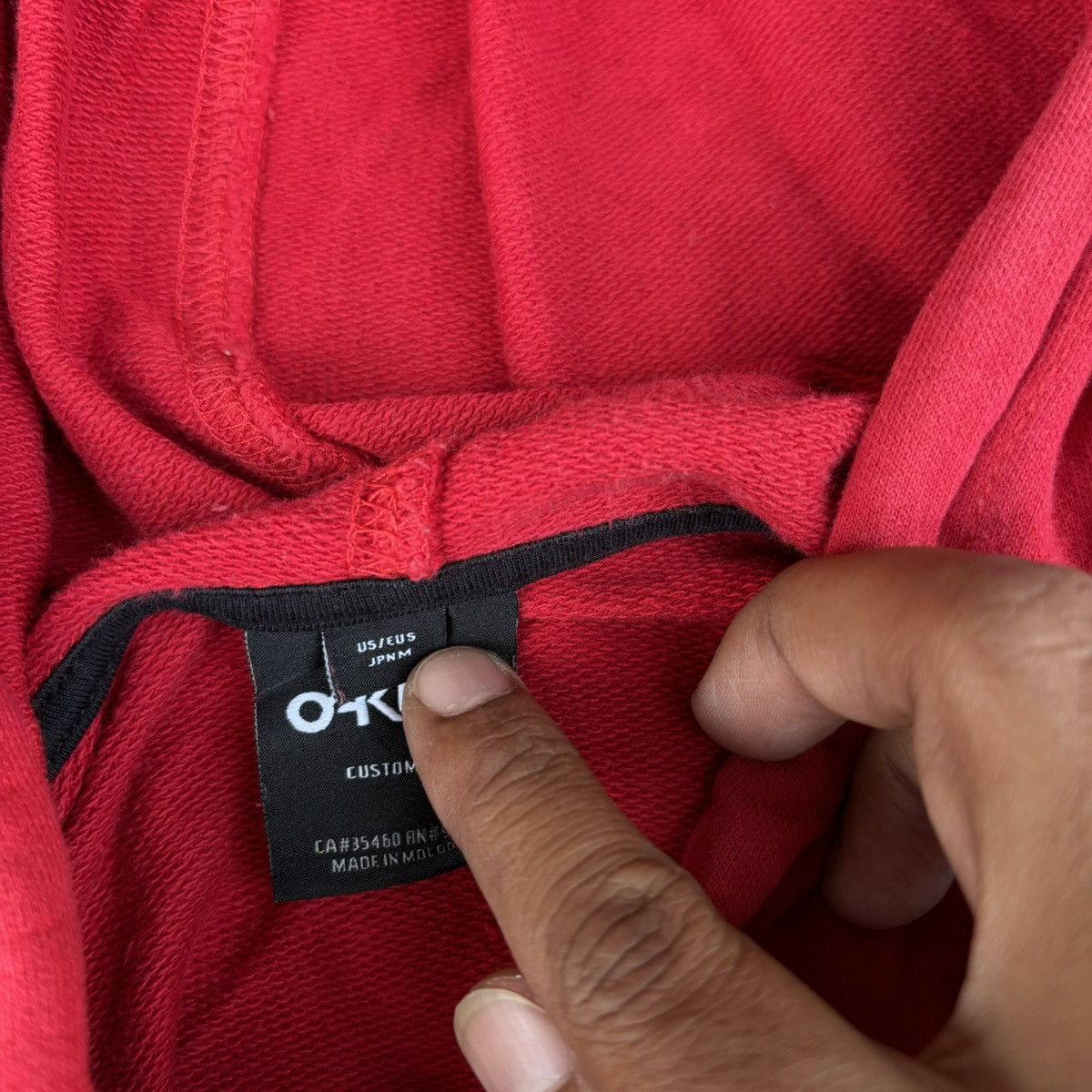 Oakley × Vintage Hoodie Oakley big scrip Size US M / EU 48-50 / 2 - 4 Thumbnail