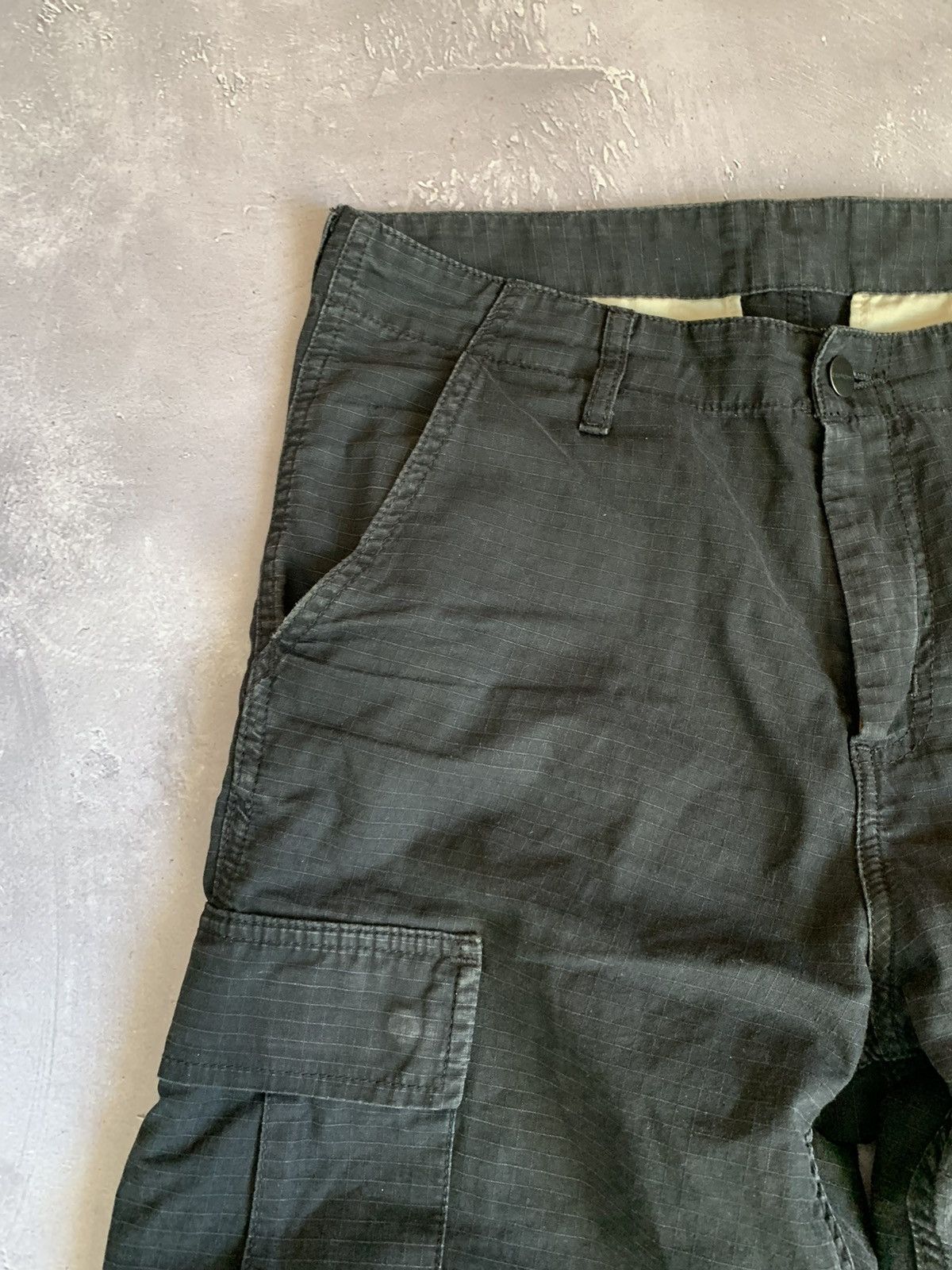 Carhartt 👀VINTAGE CARHARTT WIP FADED REGULAR CARGO PANTS BLACK Size US 29 - 7 Thumbnail