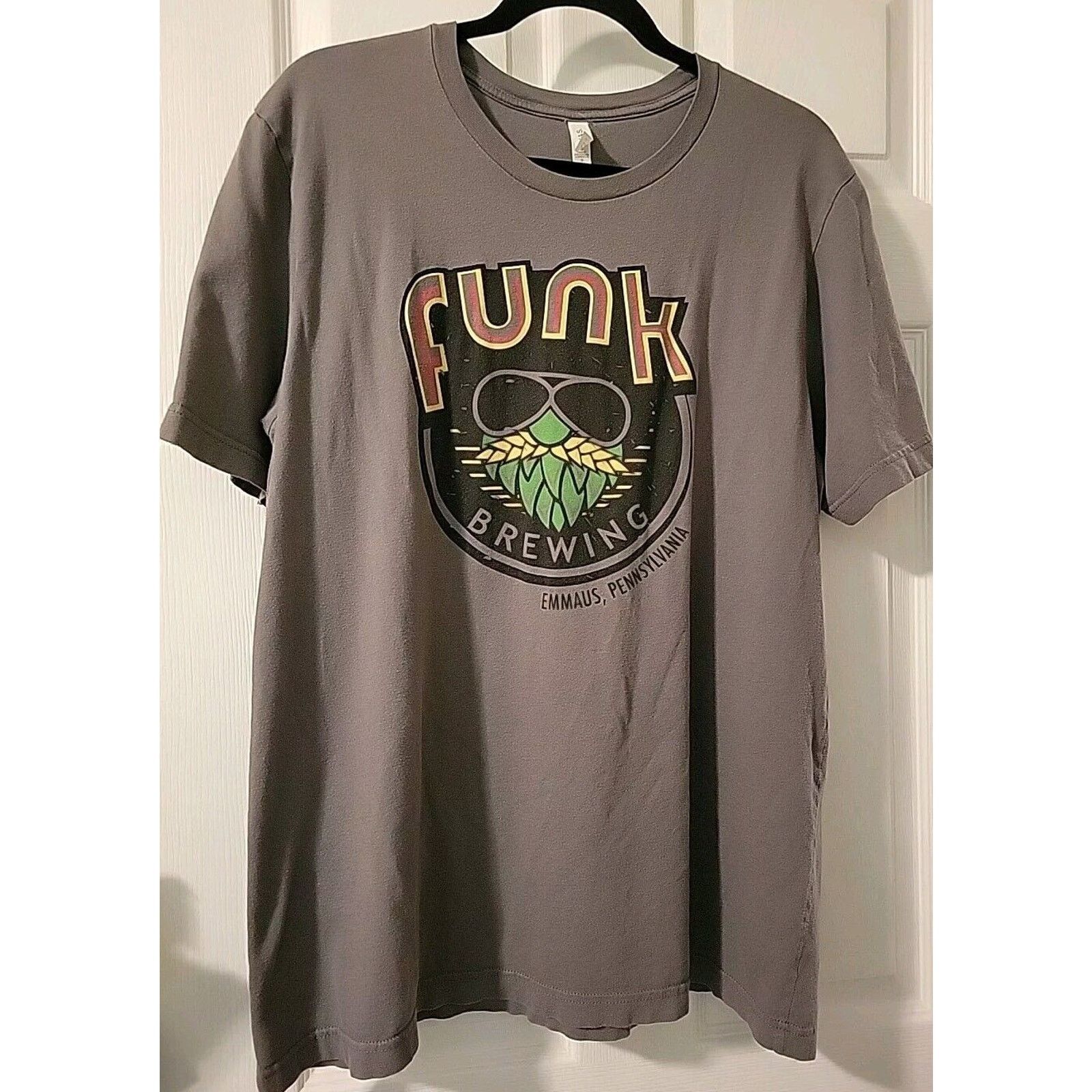 Canvas Canvas FUNK BREWING TShirt Sz XL Emmaus, PA Gray Relaxed Fit Size ONE SIZE - 1 Thumbnail