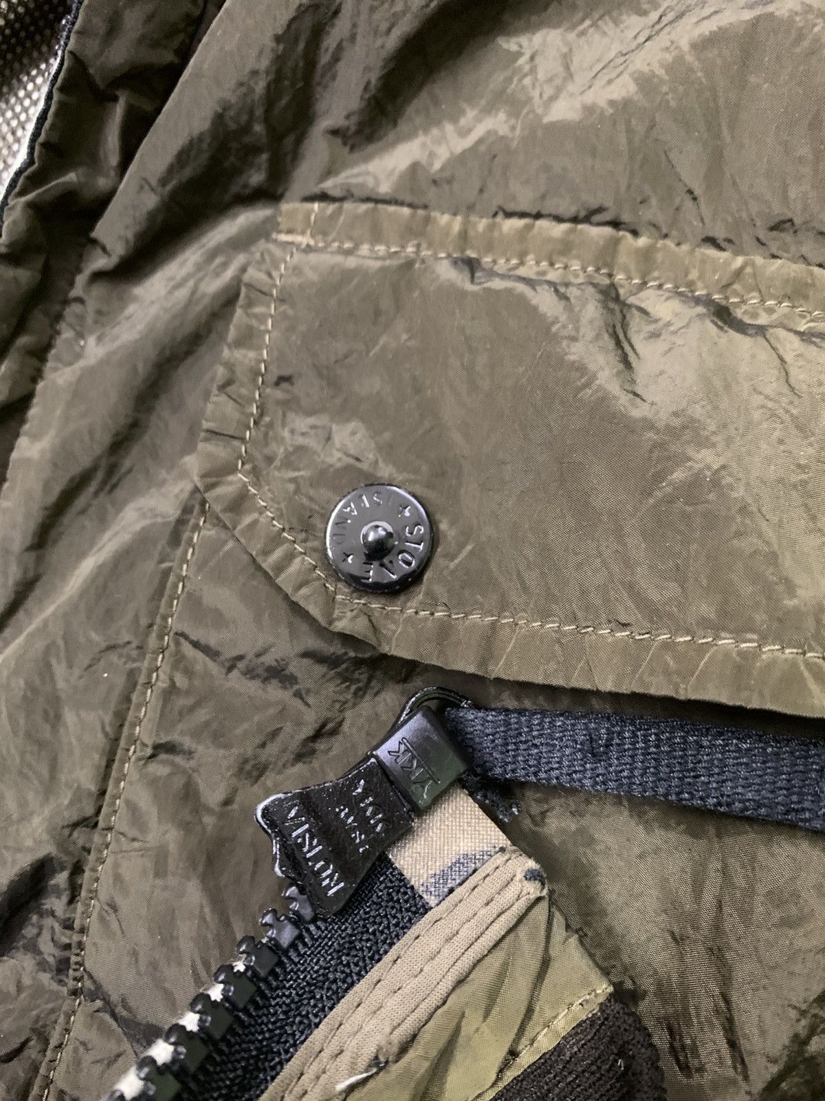 Stone Island STONE ISLAND NYLON METAL JACKET HOODIE Size US L / EU 52-54 / 3 - 12 Thumbnail