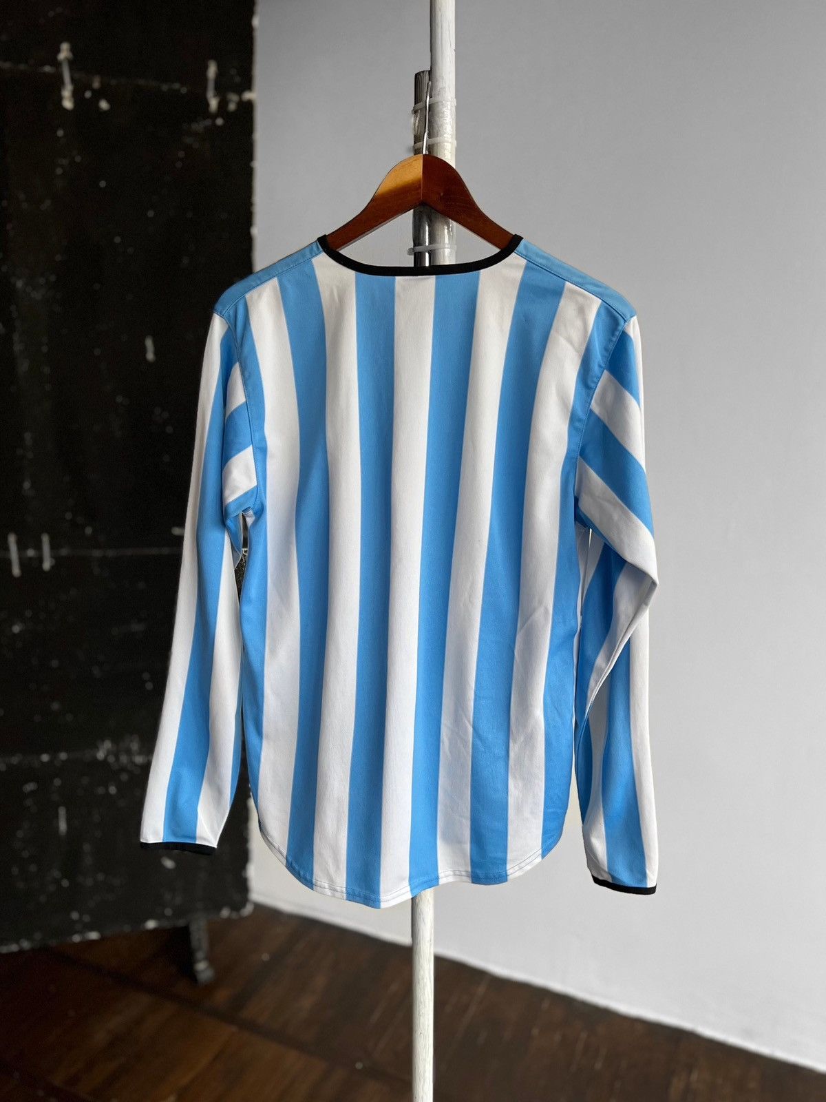 Nike × Vintage Nike Vintage 00s Blue White Striped Long Sleeve Jersey Size US S / EU 44-46 / 1 - 2 Thumbnail