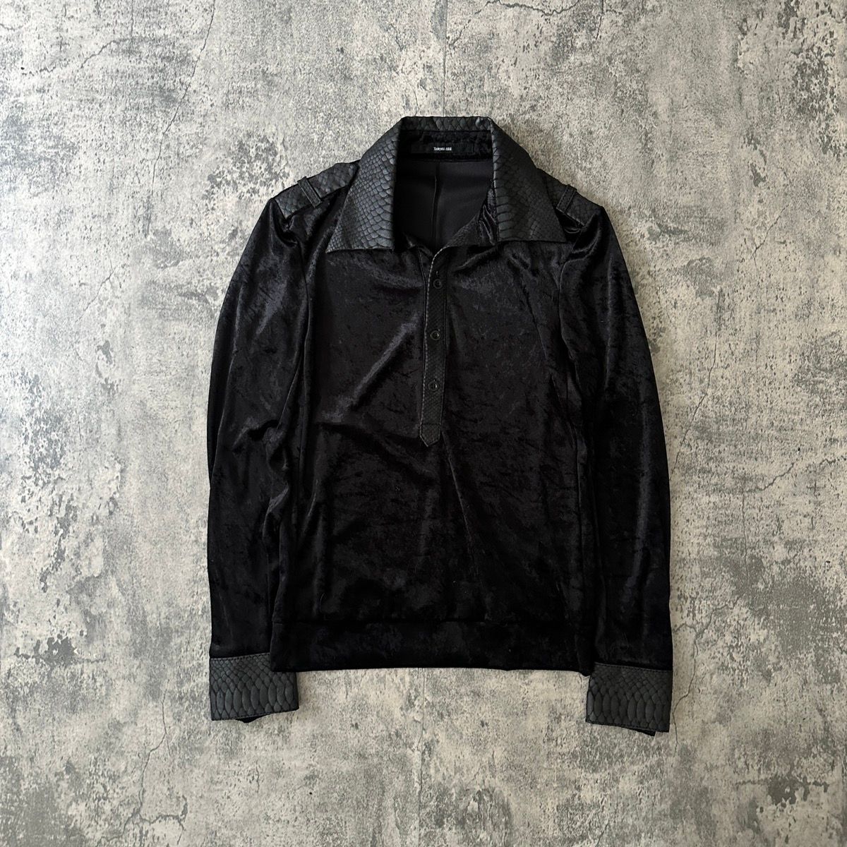 Pre-owned Yasuyuki Ishii “velvet Python” Collared Shirt In Black