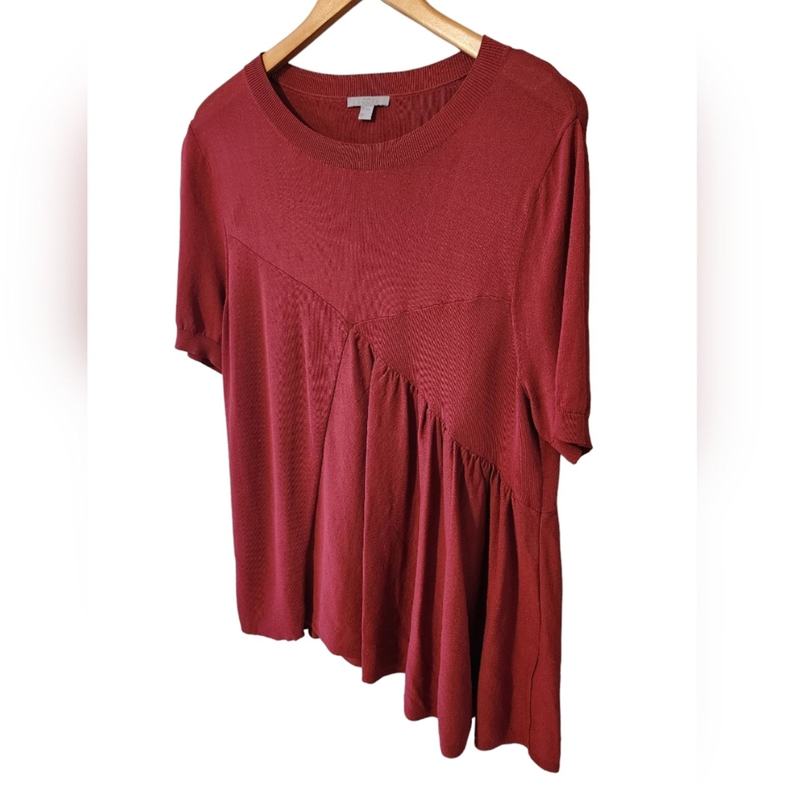 Cos COS Asymmetrical Knit Viscose Berry Top Medium Size M / US 6-8 / IT 42-44 - 8 Thumbnail