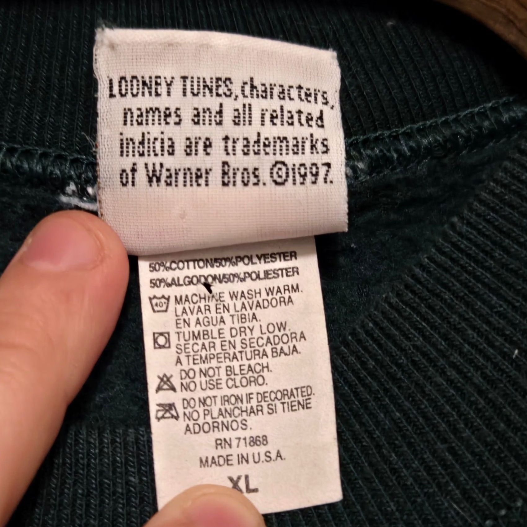 Vintage VINTAGE Taz Sweatshirt Men XL Embroidered Green USA Made 1997 Rare Pullover Mens Size US XL / EU 56 / 4 - 4 Thumbnail