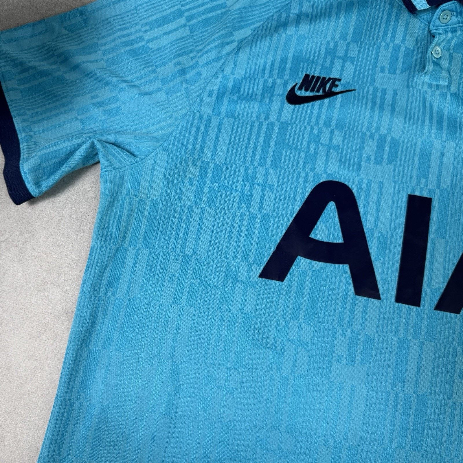 Nike NIKE TOTTENHAM HOTSPUR 2019 2020 SOCCER JERSEY Size L Size US L / EU 52-54 / 3 - 8 Thumbnail