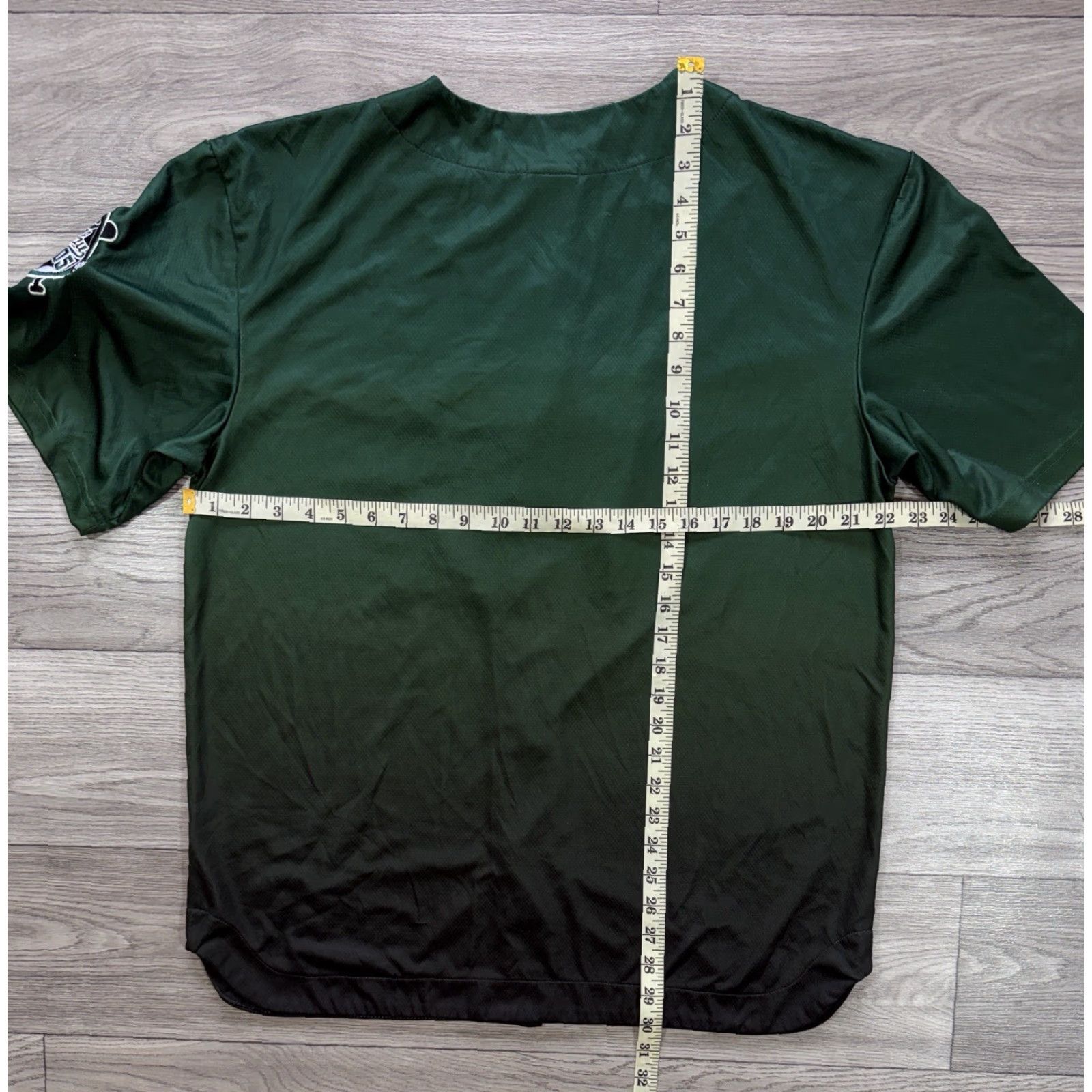 Fubu FUBU Green Baseball Jersey Shirt Hip Hop Y2K Men’s L Large Short Sleeve T-Shirt Shirts Mens 90s Sports Color Green Size US L / EU 52-54 / 3 - 3 Thumbnail