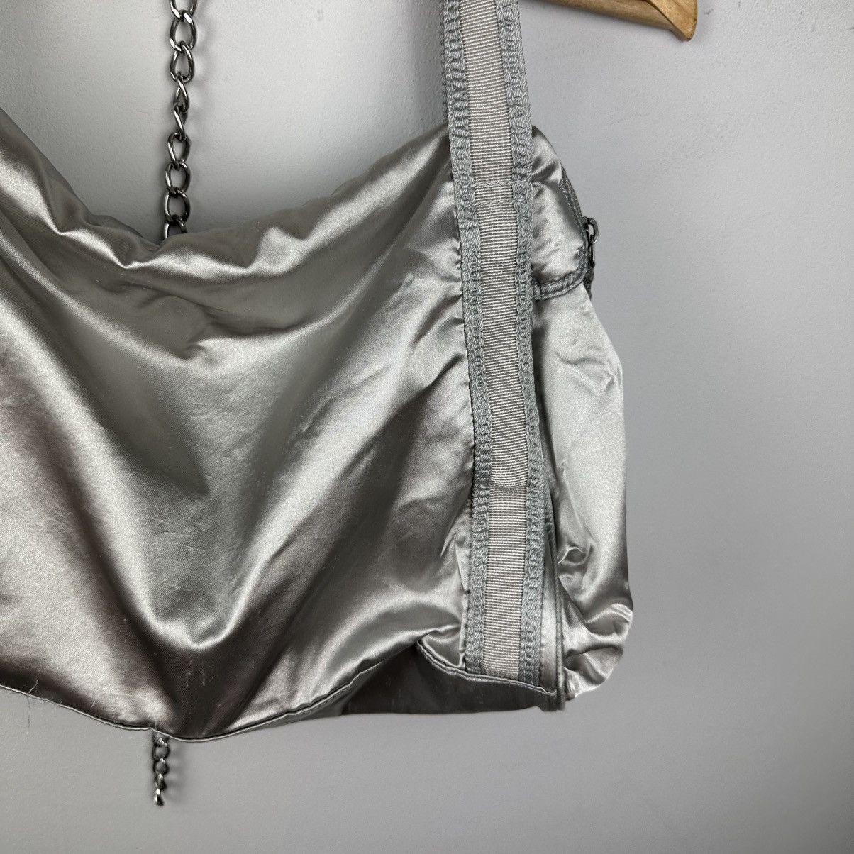Nike Vintage Nike Silver Nylon Bag Size ONE SIZE - 16 Thumbnail