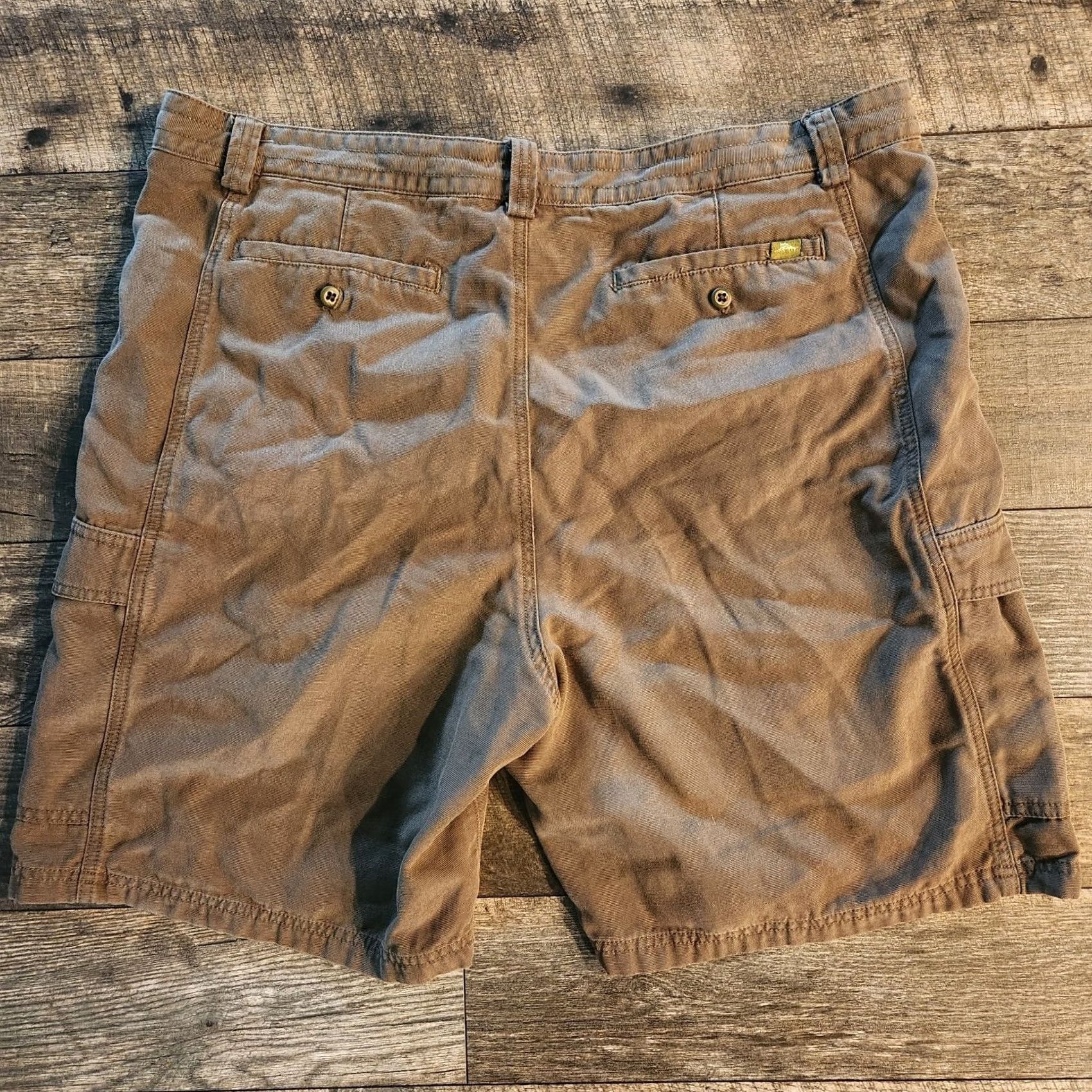 Tommy Bahama Tommy Bahama Relax Short Mens 40 Green Cargo Beach Fishing Cargo Pocket Zipper Button Flat Front Relaxed Cotton Lyocell Tencel Blend Size US 40 / EU 56 - 3 Thumbnail