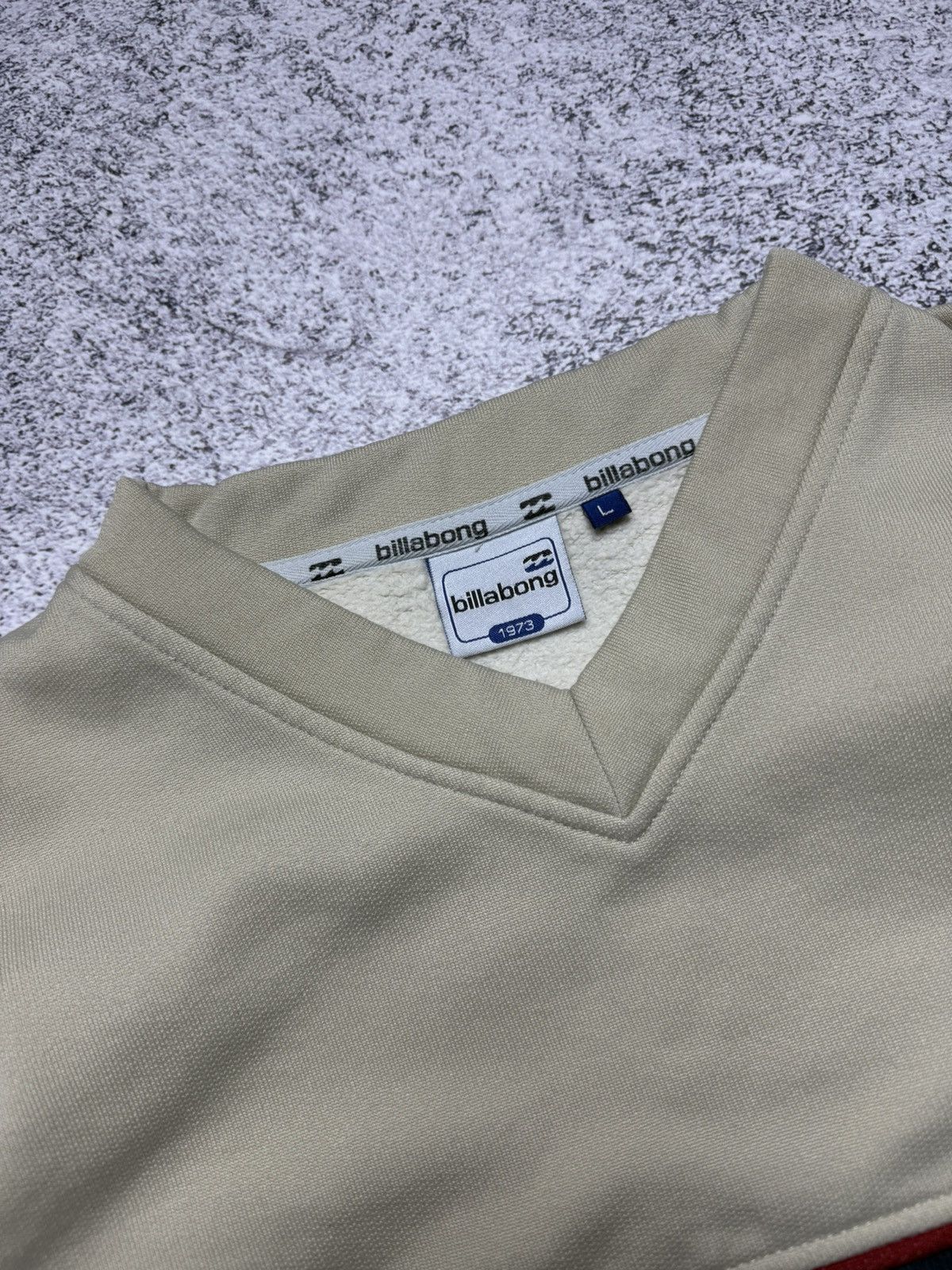 Billabong Vintage Billabong Sweatshirt Australian Surf Skate Style 90s Size US L / EU 52-54 / 3 - 4 Thumbnail