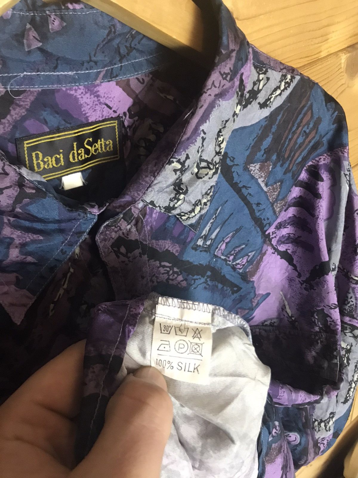 Vintage Vintage silk shirt Size US XL / EU 56 / 4 - 8 Thumbnail