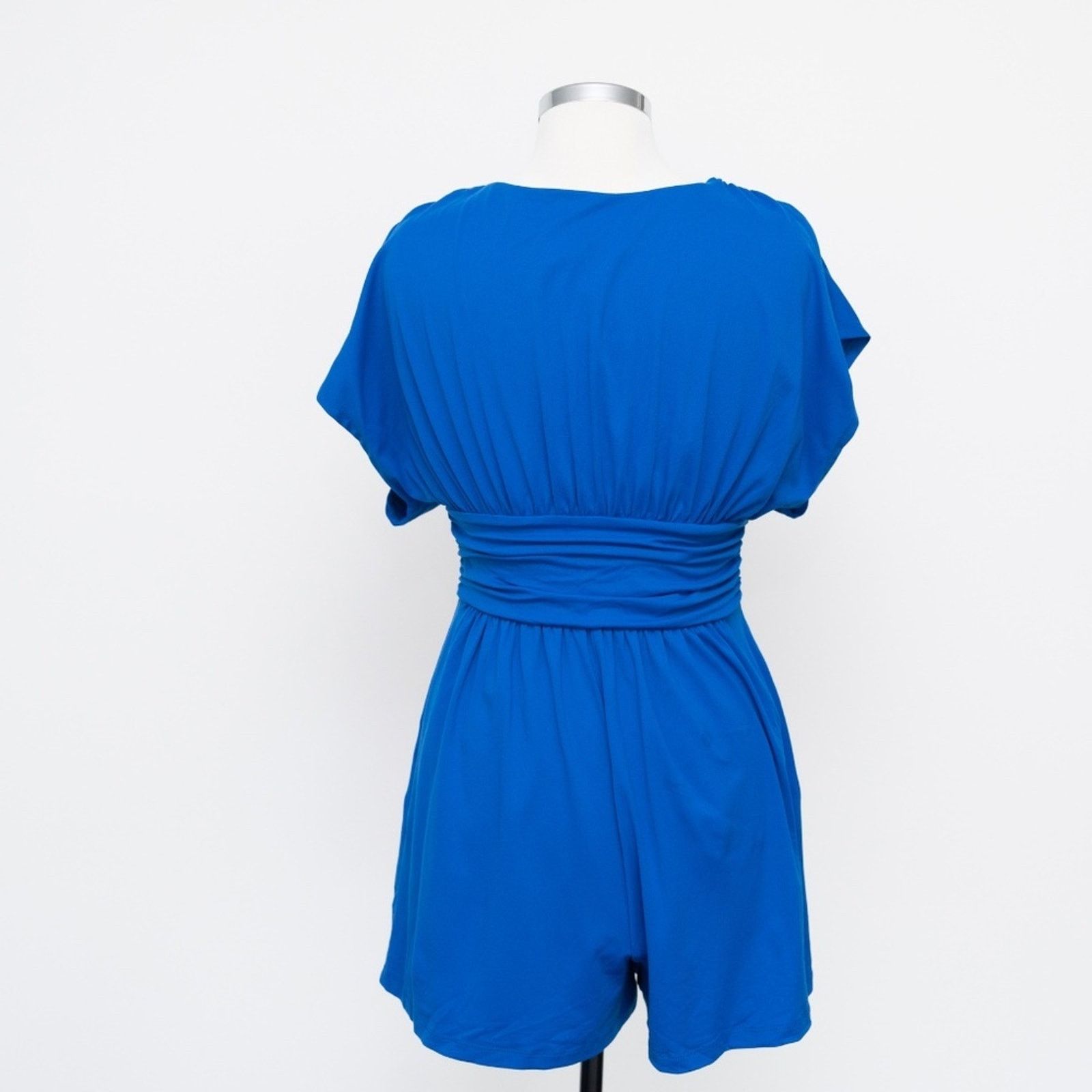Susana Monaco Susana Monaco. Gathered V Neck Romper. Size 32" / US 10 / IT 46 - 6 Thumbnail