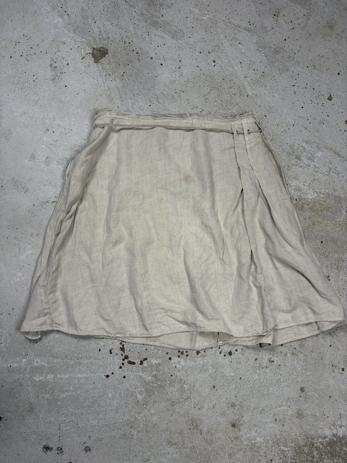 Prada Prada Sport SS 2000 Beige Linen Pleated Skirt Size 32" / US 10 / IT 46 - 2 Thumbnail