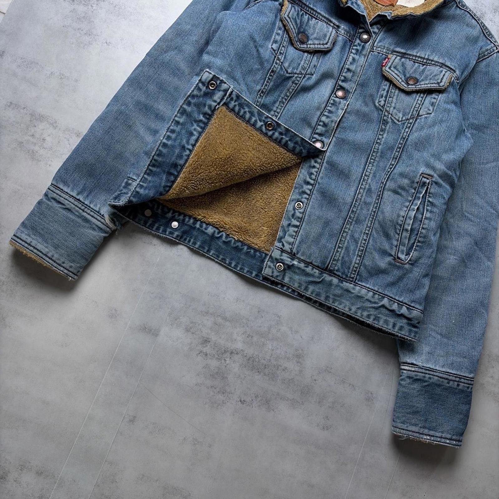 Levi's Vintage Blue Levi’s Sherpa Lined Denim Trucker Faux Jacket Size M / US 6-8 / IT 42-44 - 4 Thumbnail
