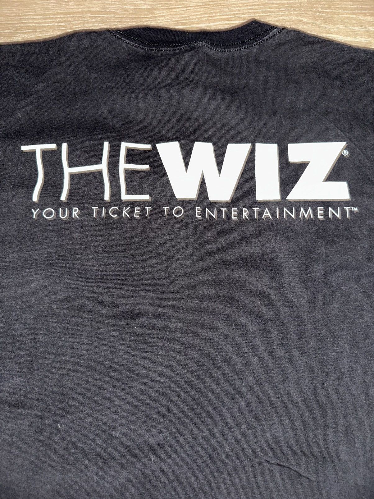 Gildan × Vintage Vintage The Wiz Your Ticket to Entertainment T-Shirt Size US XL / EU 56 / 4 - 4 Thumbnail