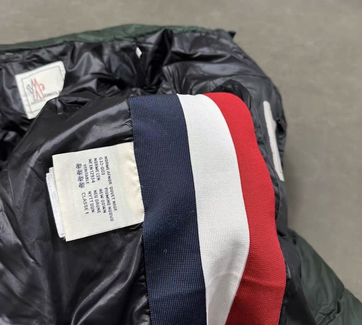 Moncler Moncler Averole Ski Down Jacket J16 Size US S / EU 44-46 / 1 - 7 Thumbnail